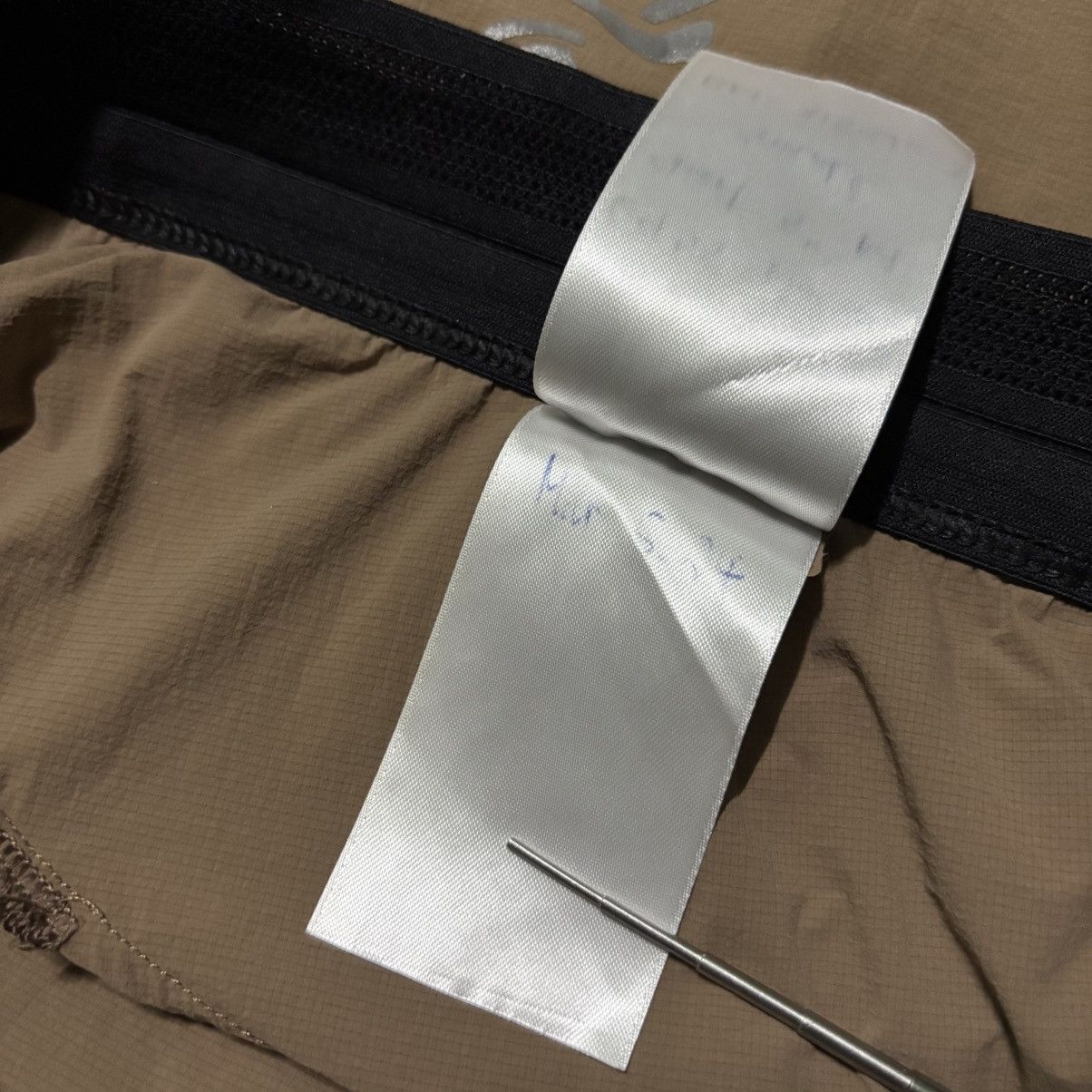 Arc'teryx Rare Sample Arc’teryx Norvan 5 Shorts Size US 28 / EU 44 - 15 Thumbnail