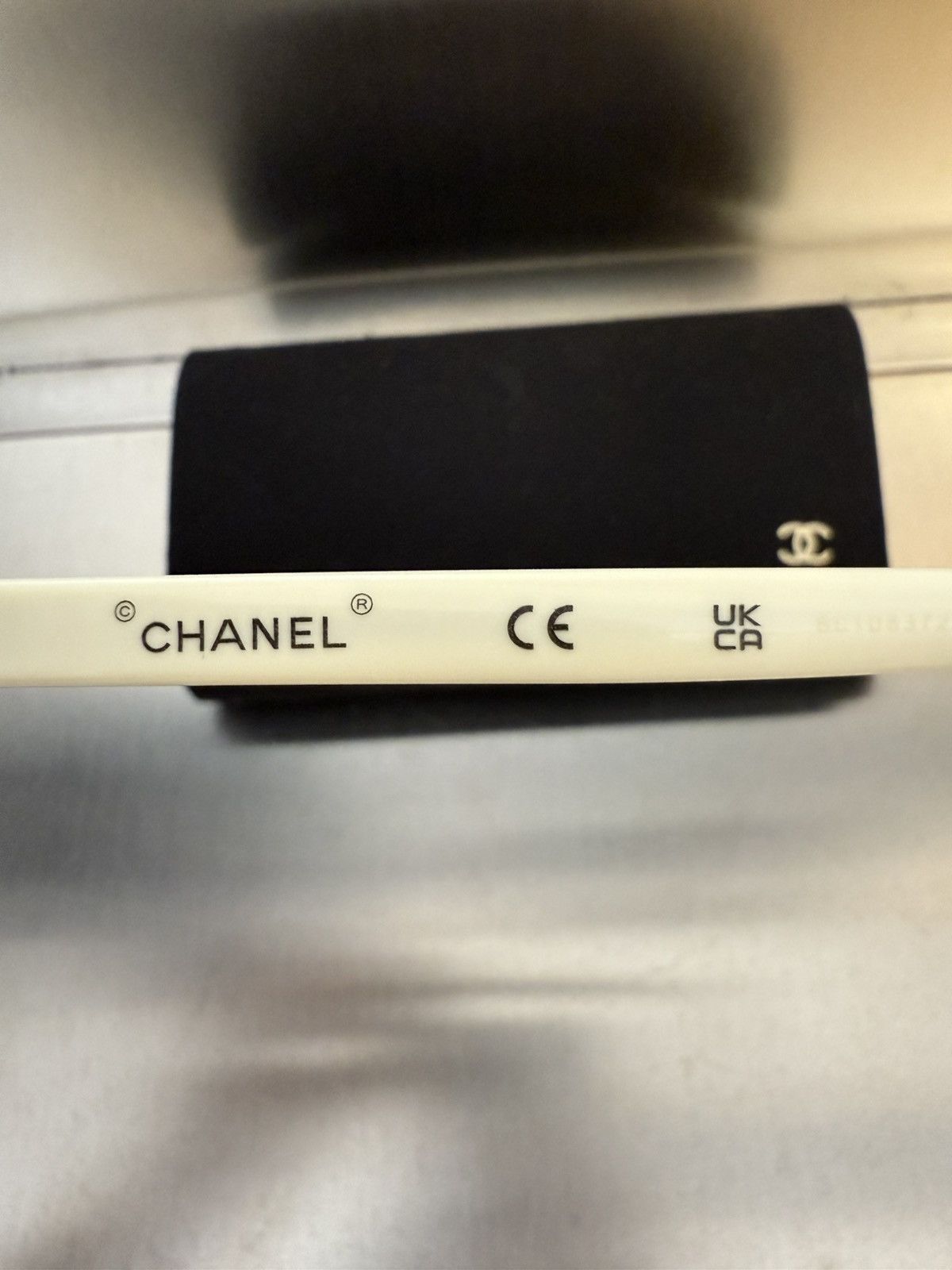 Chanel Chanel 23k white sunglasses Size ONE SIZE - 2 Thumbnail