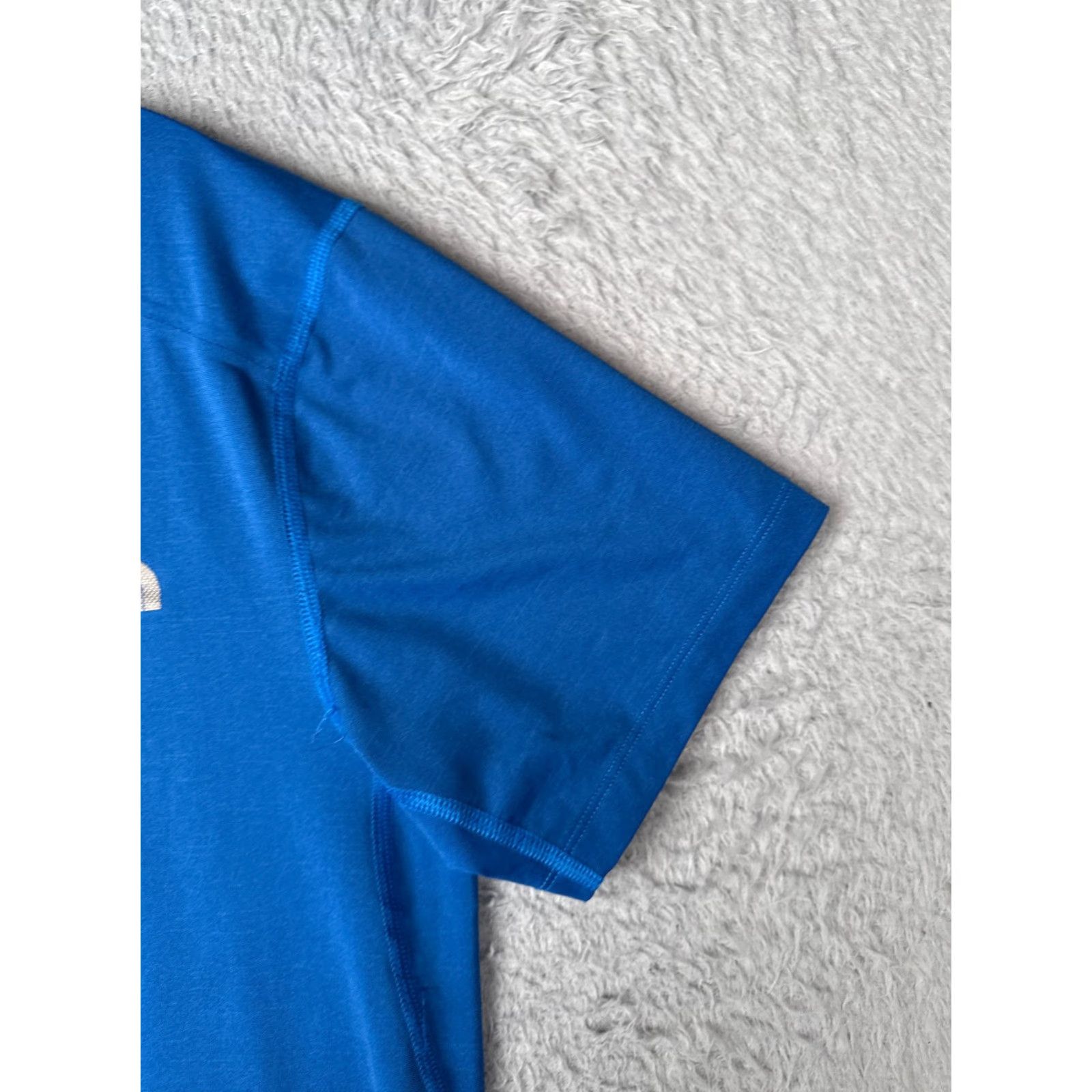 The North Face The North Face Shirt Men M Blue 100% Polyester Short Sleeve Crew Neck All Seasons Moisture Wicking T-Shirt Regular Mens Size US M / EU 48-50 / 2 - 2 Thumbnail