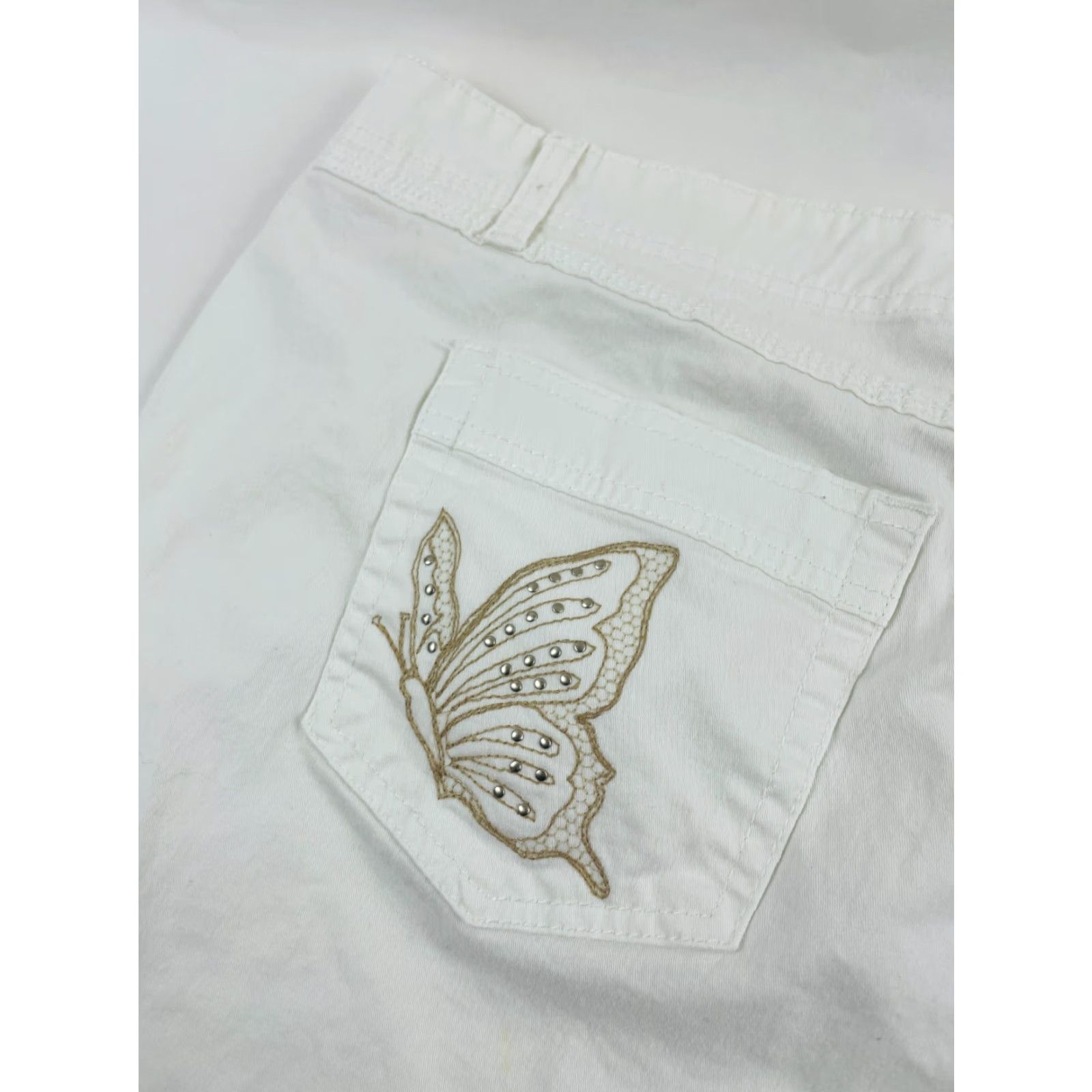 Vintage JMS Shorts Women's Plus Size 20W White Butterfly Embroidered Pockets Bermuda Size 42" / US 20 - 4 Thumbnail