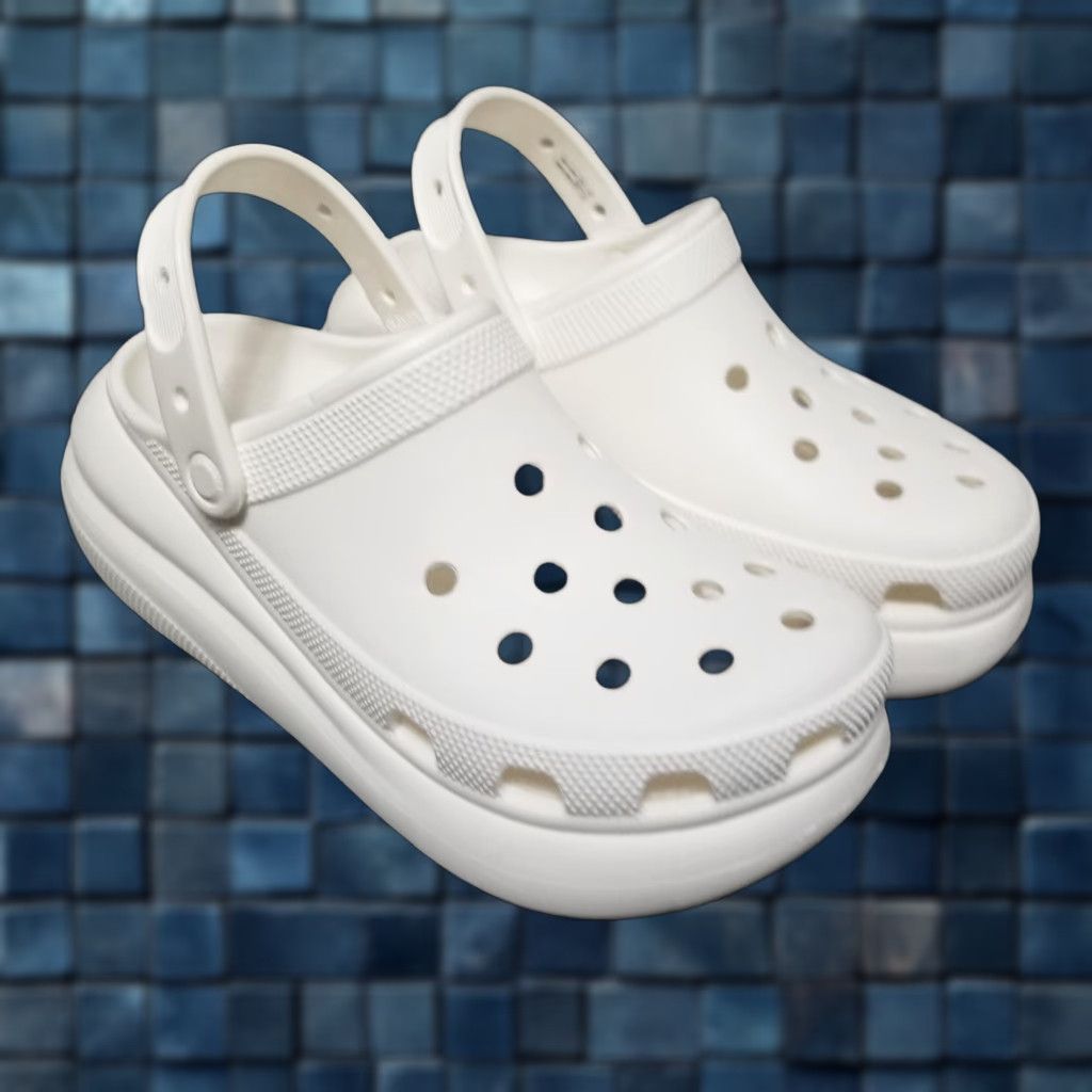 Crocs CROCS Classic Clogs Mens Size 8 Womens Size 10 White Lightweight Foam Comfort Slip-On Size US 8 / IT 38 - 1 Thumbnail