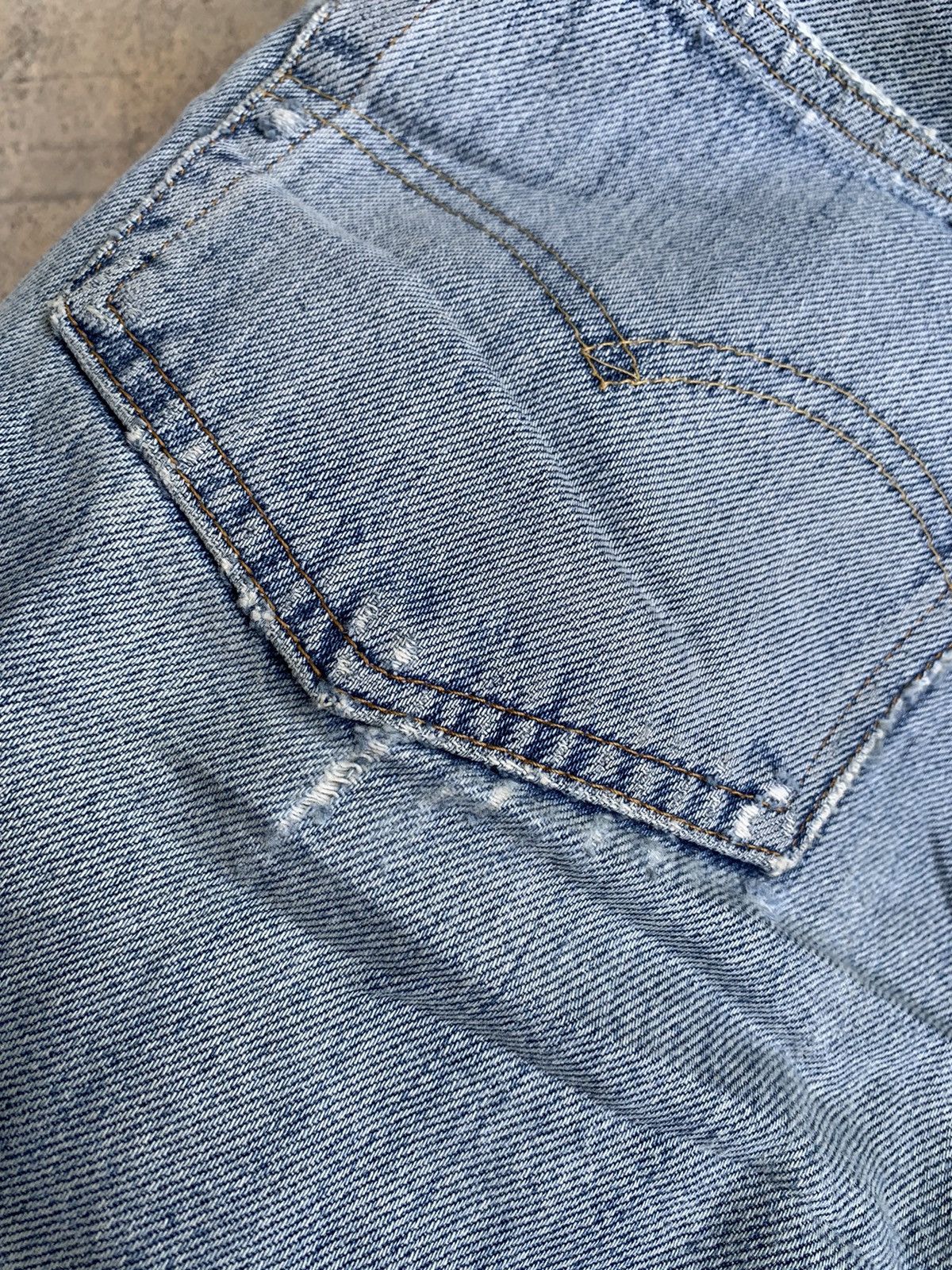 Levi's × Vintage Vintage Levis 501XX 555 Big E Selvedge Distressed Denim Size US 30 / EU 46 - 24 Thumbnail