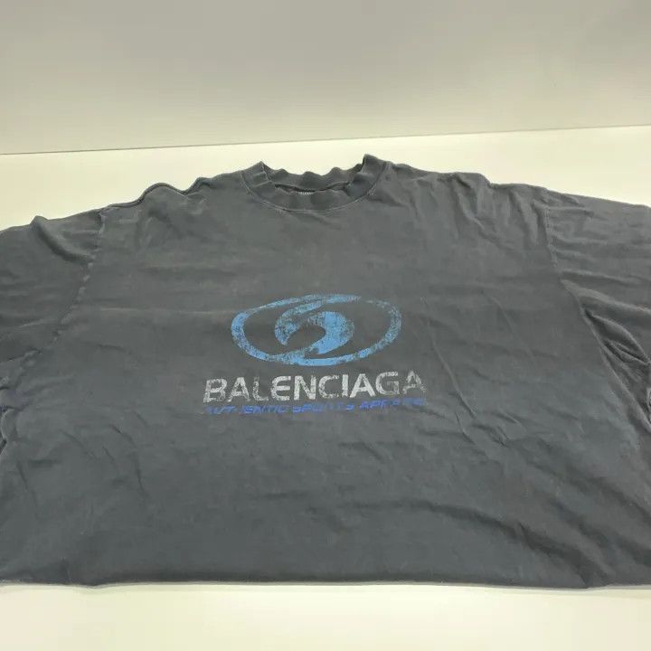 Balenciaga Balenciaga Balenciaga FW23 Distressed Logo TShirt -2507 Size US M / EU 48-50 / 2 - 3 Thumbnail