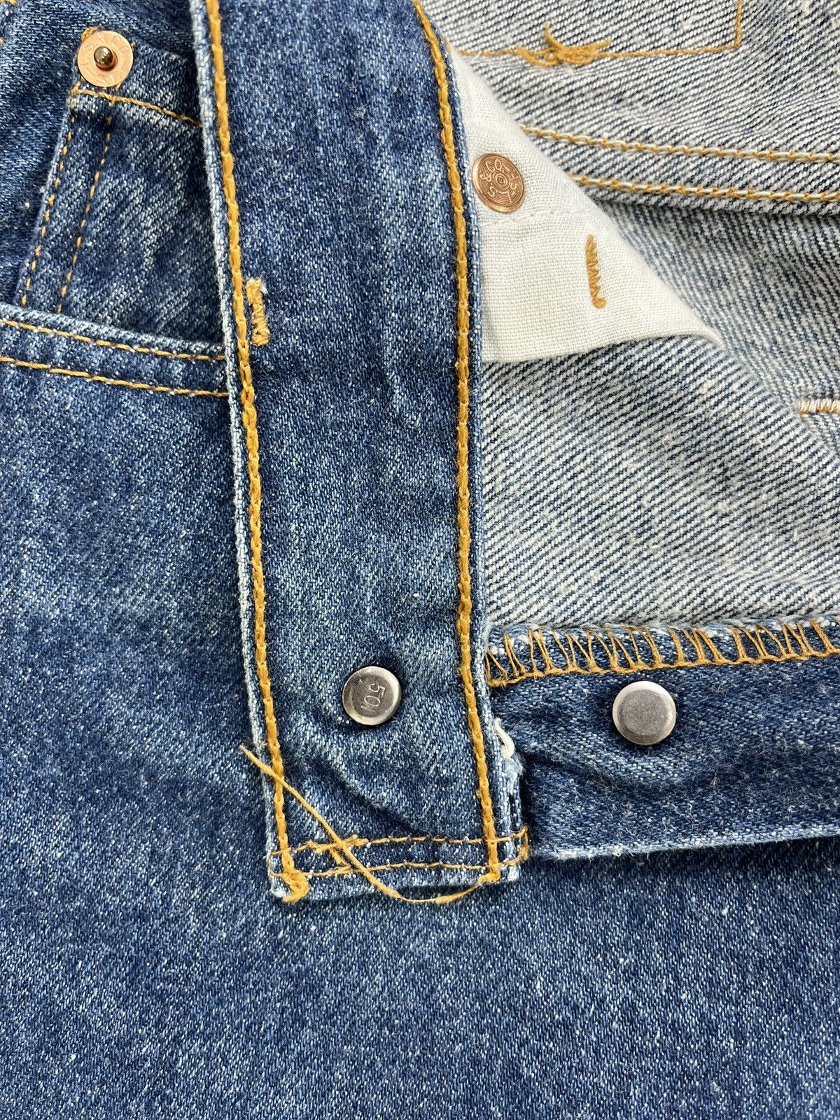 Levi's Vintage Clothing 🇺🇸1990s Vintage Levis 501 29x32 Straight Leg Blue Jeans Size US 29 - 9 Thumbnail