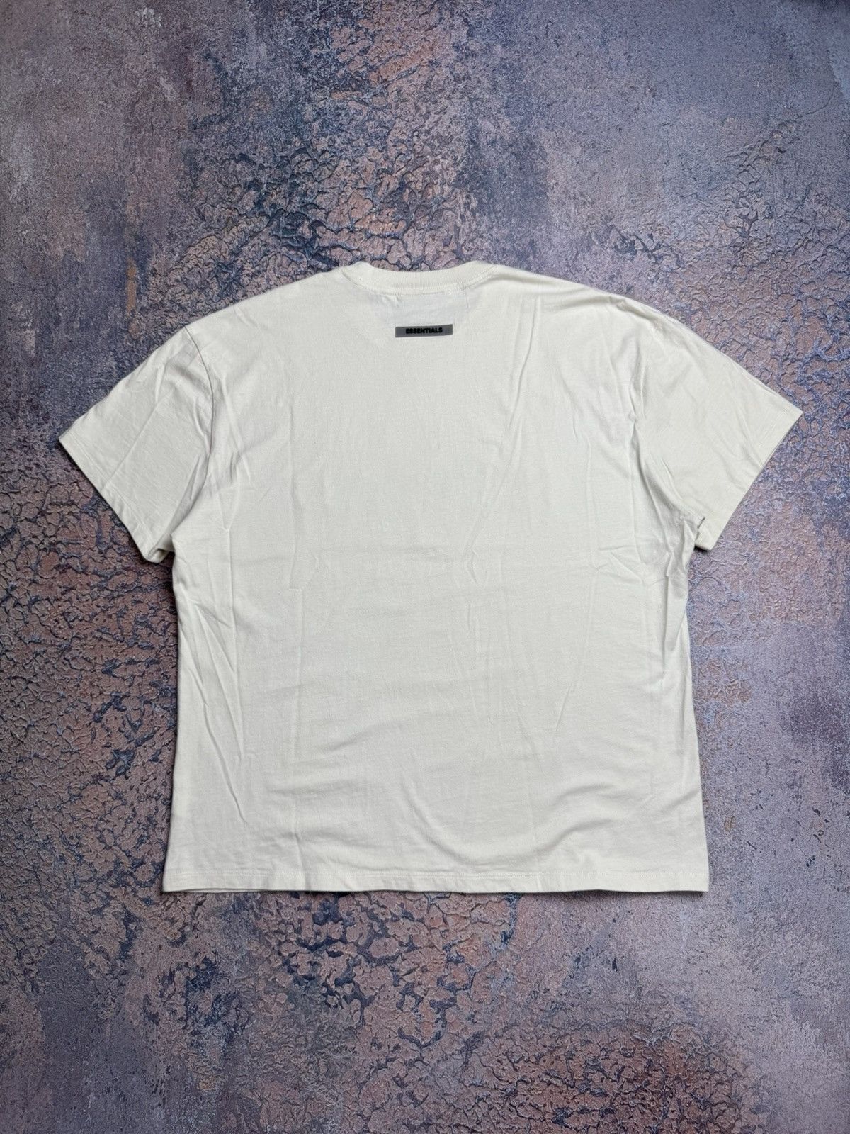 Other Fear of Gods Essentials T-Shirt Beige Short Sleeve Tee Crew Size US L / EU 52-54 / 3 - 9 Thumbnail