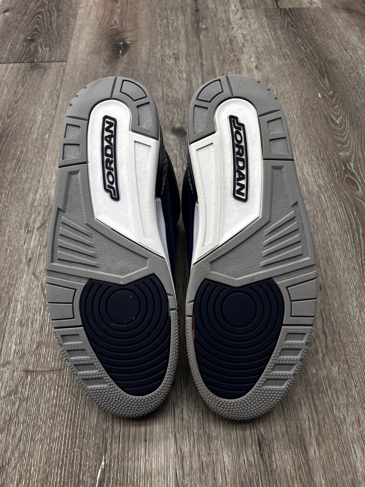 Jordan Brand Air Jordan 3 Retro “Georgetown” (2021) **PRE-OWNED** Size US 13 / EU 46 - 4 Thumbnail