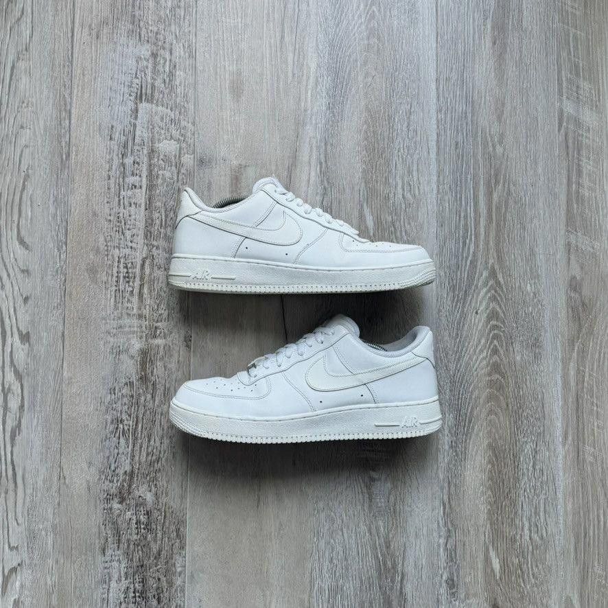Nike NIKE • Air Force 1 Low '07 "2020 White" (11.5M) Size US 11.5 / EU 44-45 - 1 Thumbnail