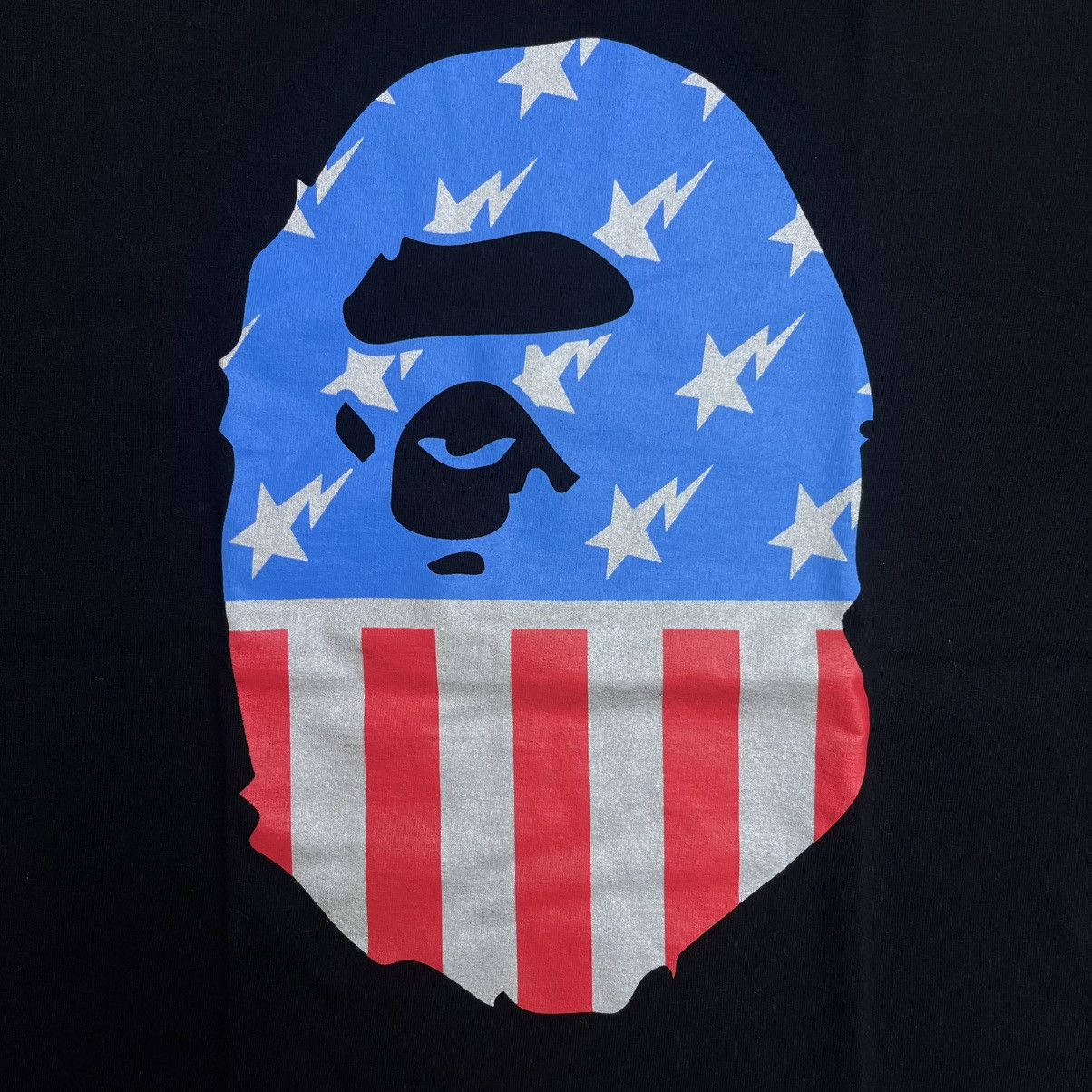 Bape - A Bathing Ape (BAPE) USA Flag Ape Head Tee Size US M / EU 48-50 / 2 - 2 Thumbnail