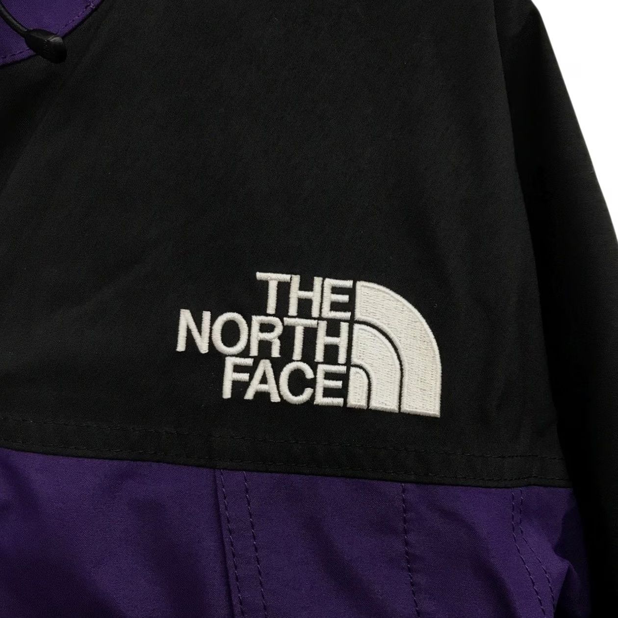 The North Face Purple Label THE NORTH FACE PURPLE LABEL MOUNTAIN LIGHT JACKET GORE-TEX L Purple Men Size US L / EU 52-54 / 3 - 6 Thumbnail