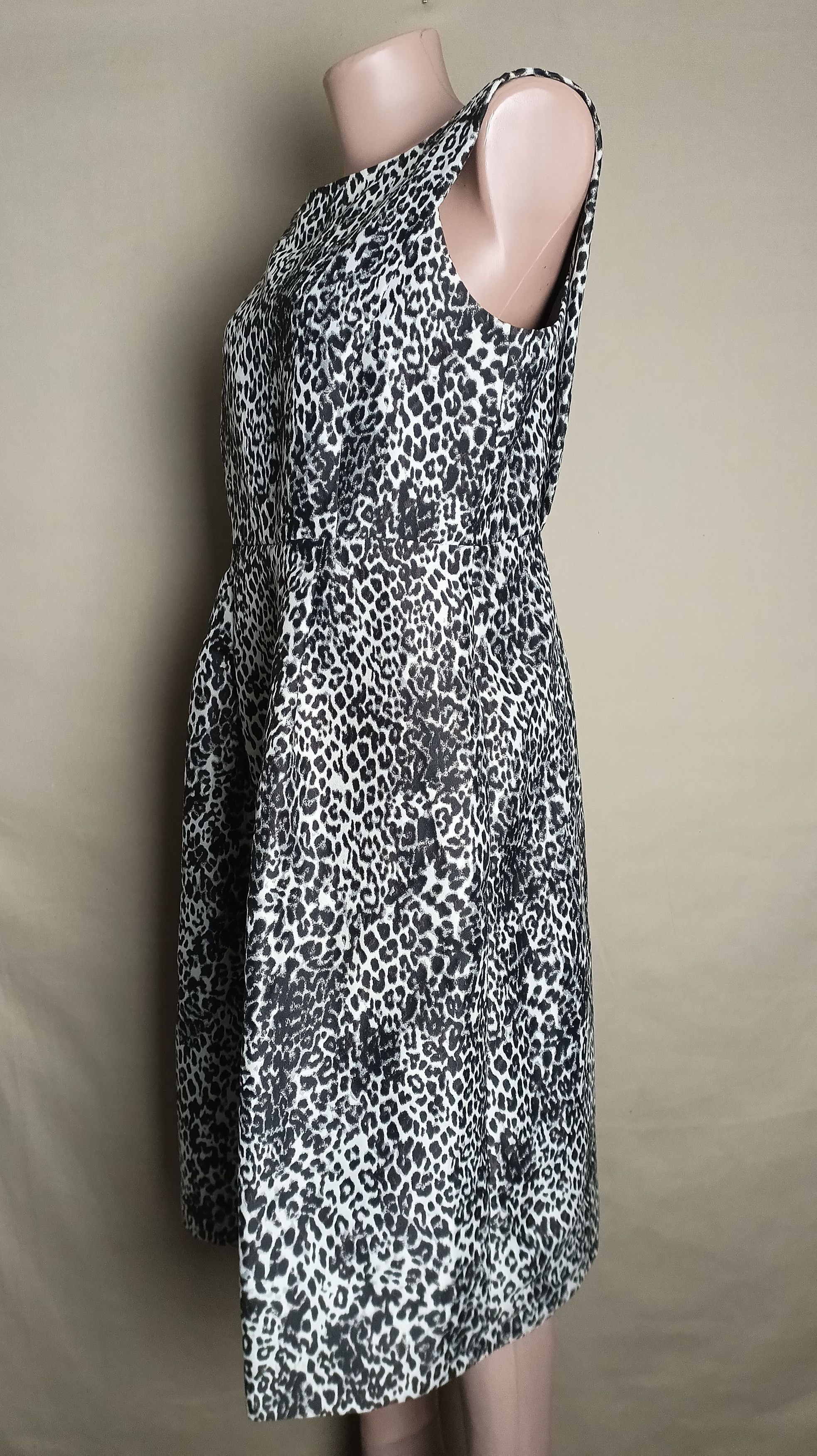 Max Mara MAX MARA Studio $675 Leopard Sleeveless Dress Size US12 Size XL / US 12-14 / IT 48-50 - 5 Thumbnail