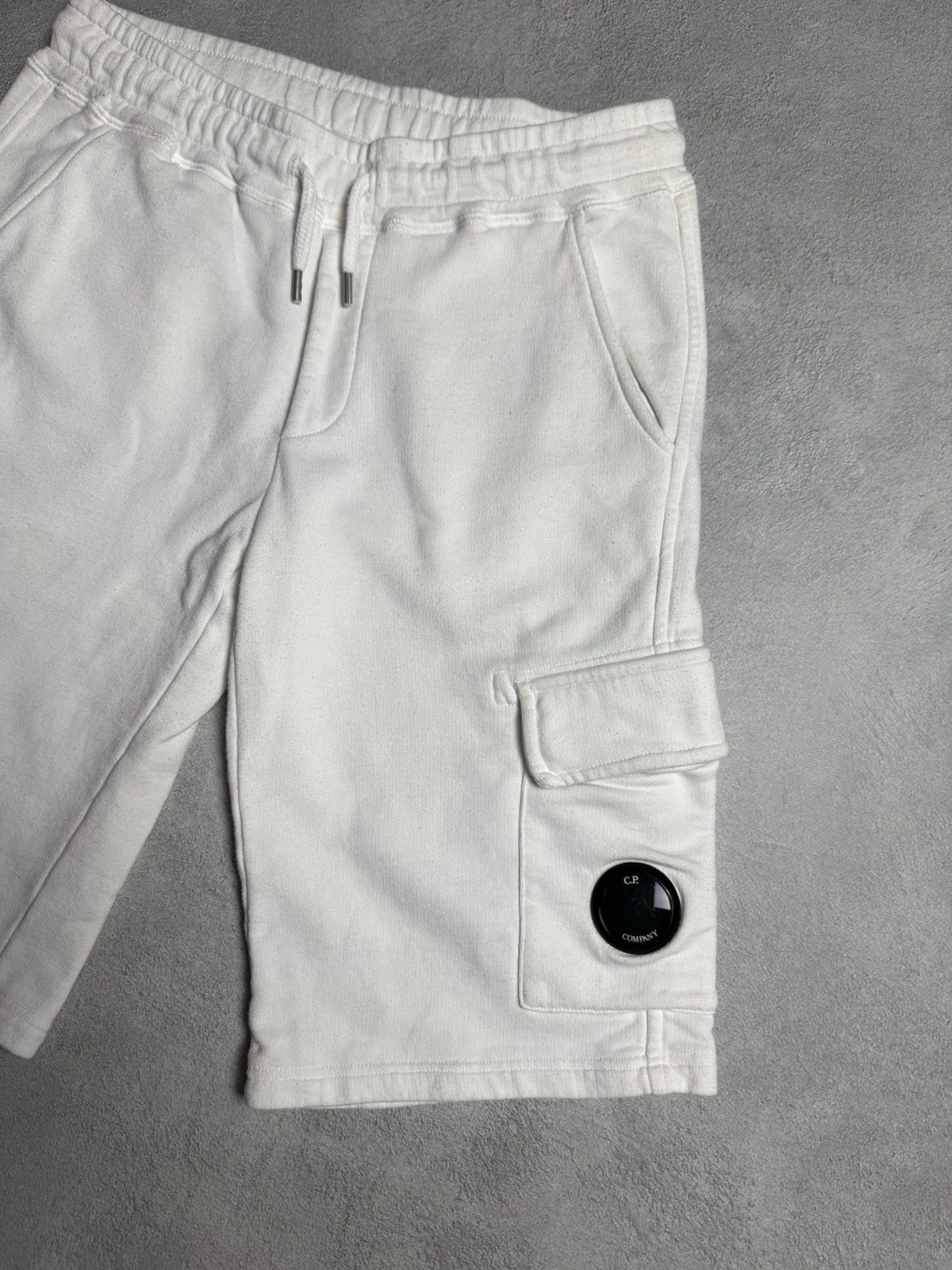 C.P. Company C.P. Company Cotton Cargo Shorts size 12 Size US 30 / EU 46 - 5 Thumbnail
