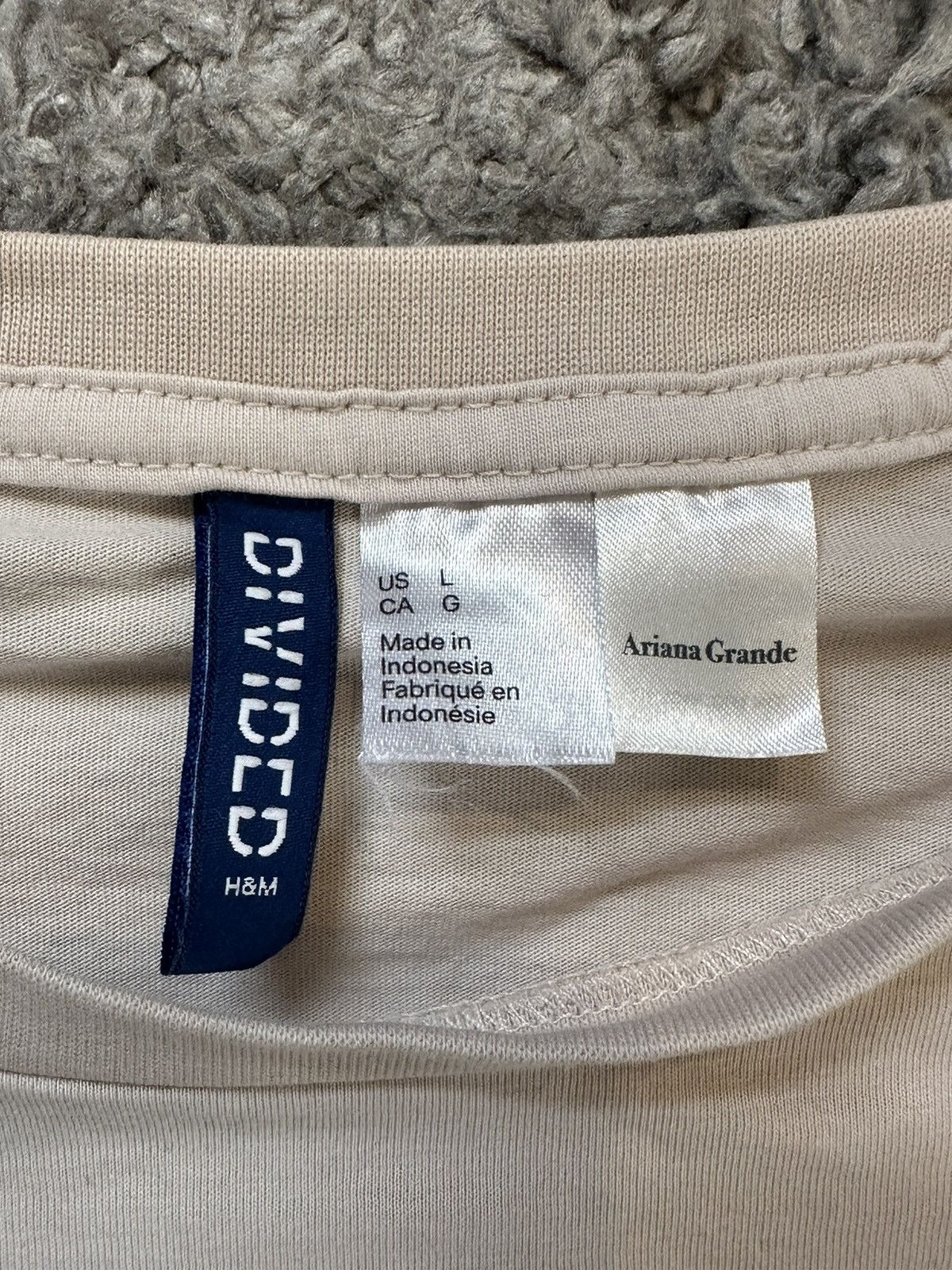 H&M Ariana Grande x H&M Size US L / EU 52-54 / 3 - 4 Thumbnail
