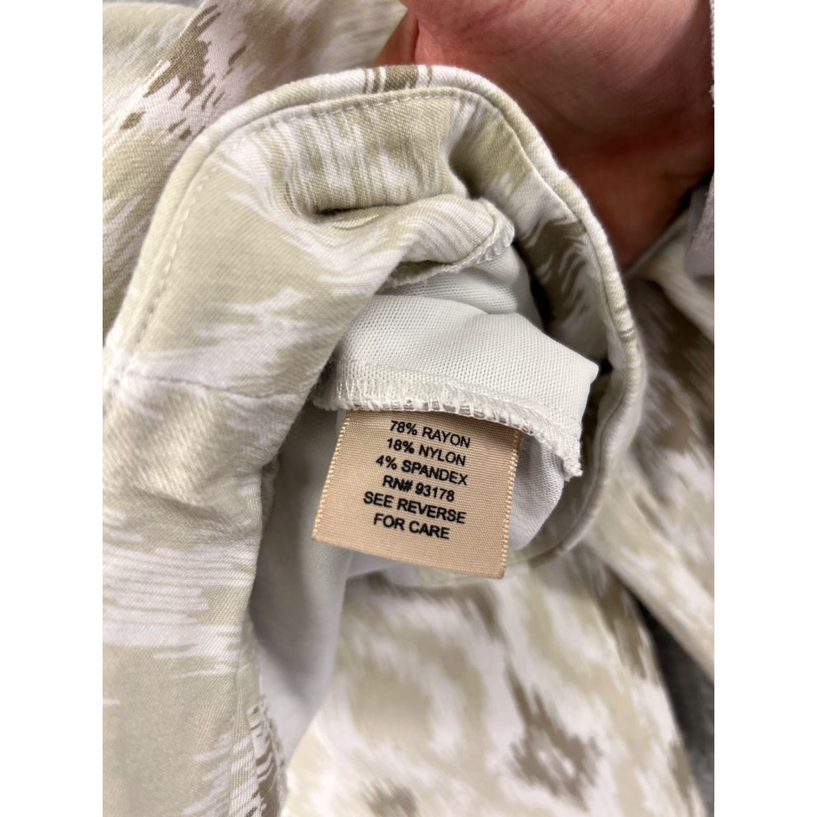 Vintage Philosophy Pants Women's Small Beige Diamond Pattern Rayon Blend Stretch Pull On Shirt? Size 28" / US 6 / IT 42 - 4 Thumbnail