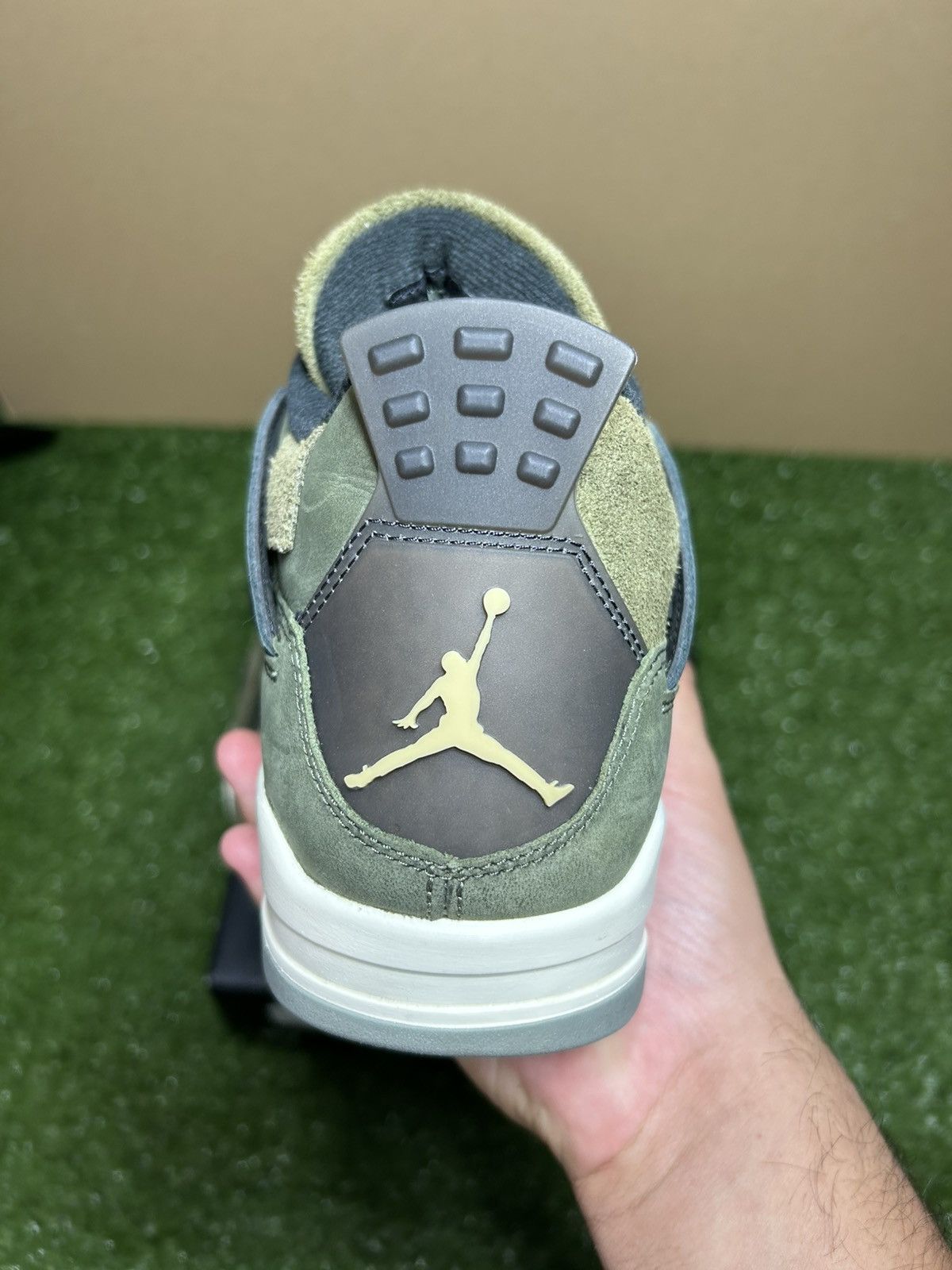 Jordan Brand Jordan 4 Olive green Size US 10 / EU 43 - 3 Thumbnail
