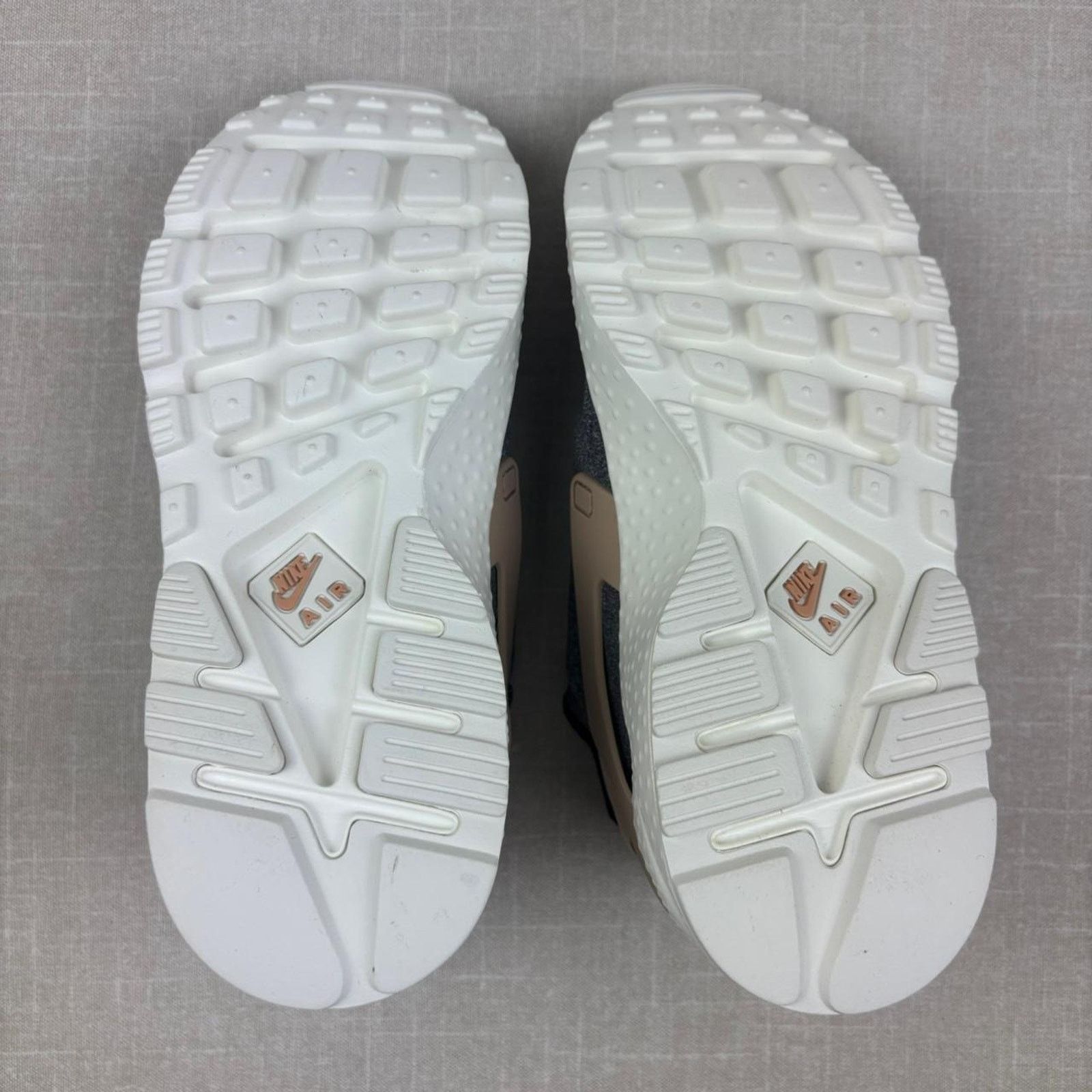 Nike 📔 2016 Nike Air Huarache Run “Vachetta Tan” 8.5W Size US 8.5 / IT 38.5 - 5 Thumbnail
