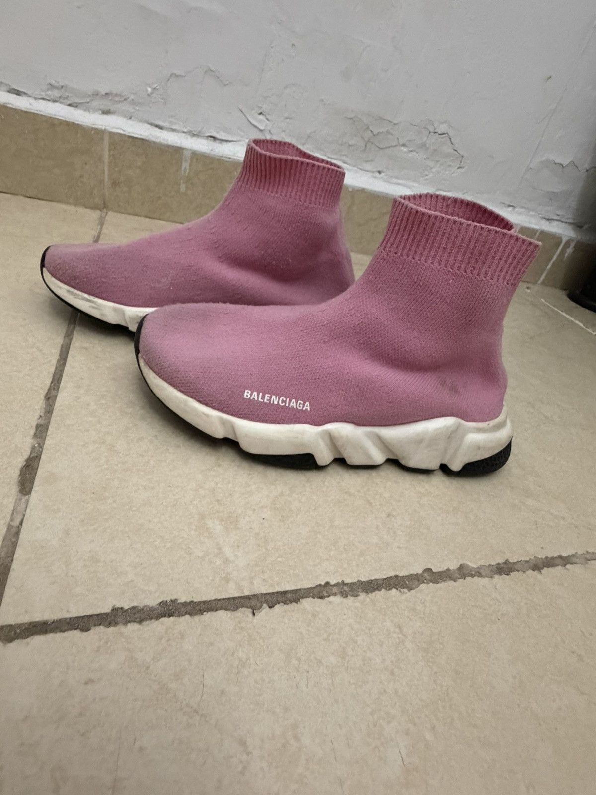 Balenciaga Balenciaga Speed Trainer Pink – Pre-Owned – Good Condition Size US 4 / IT 34 - 12 Thumbnail