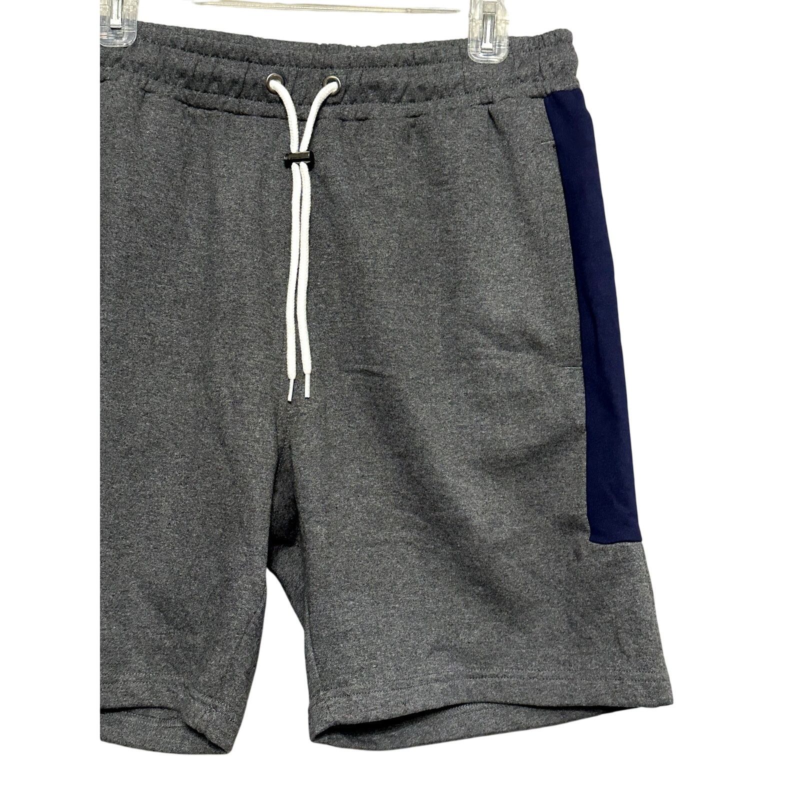 Sovereign Code Sovereign Codes Jet Shorts Fleece Drawstring Gray/Navy L NWT Size US 32 / EU 48 - 3 Thumbnail