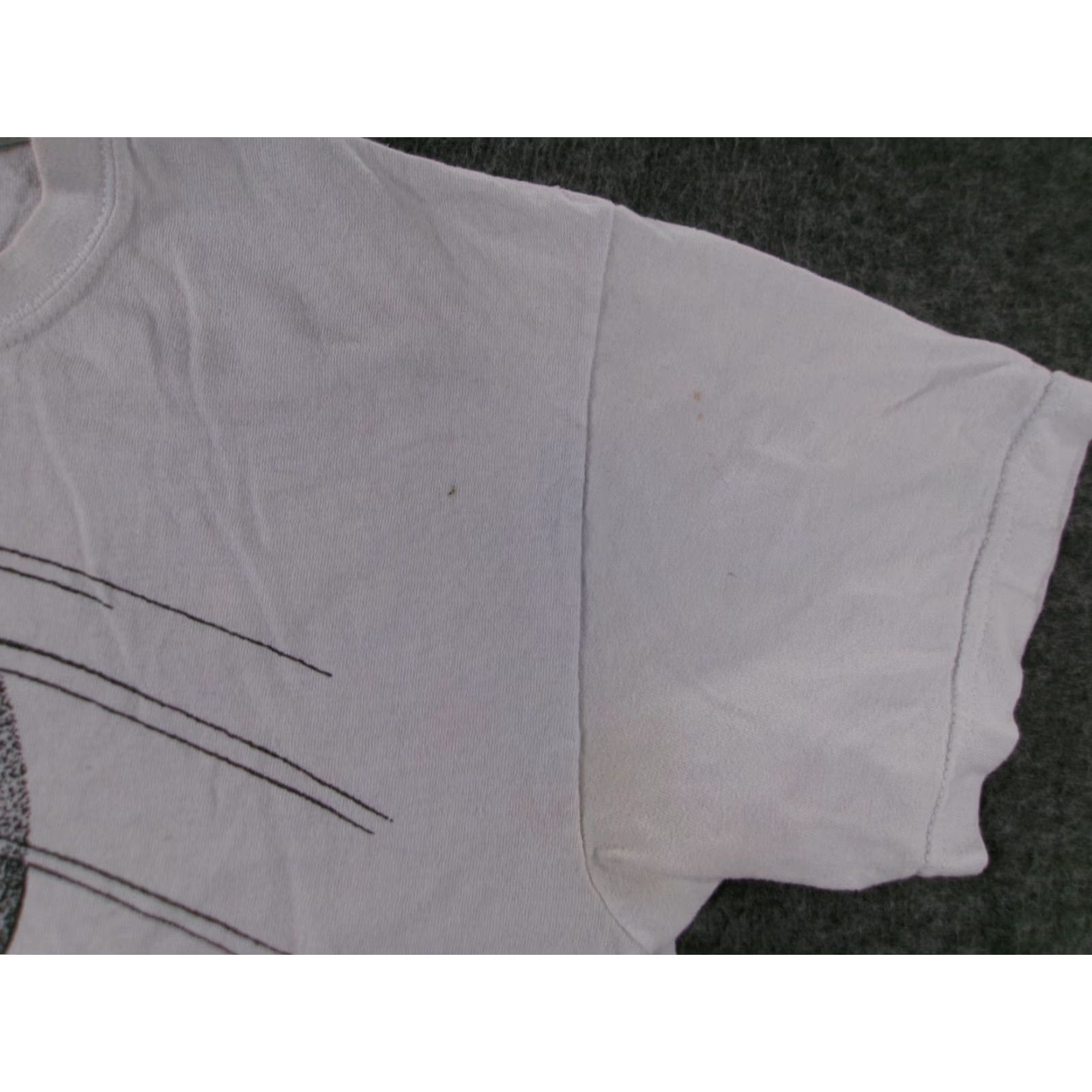 Gildan VINTAGE Gildan UMass Shirt Men Medium White Graphic Print 2009 Classic Crew Neck Mens Size US M / EU 48-50 / 2 - 2 Thumbnail