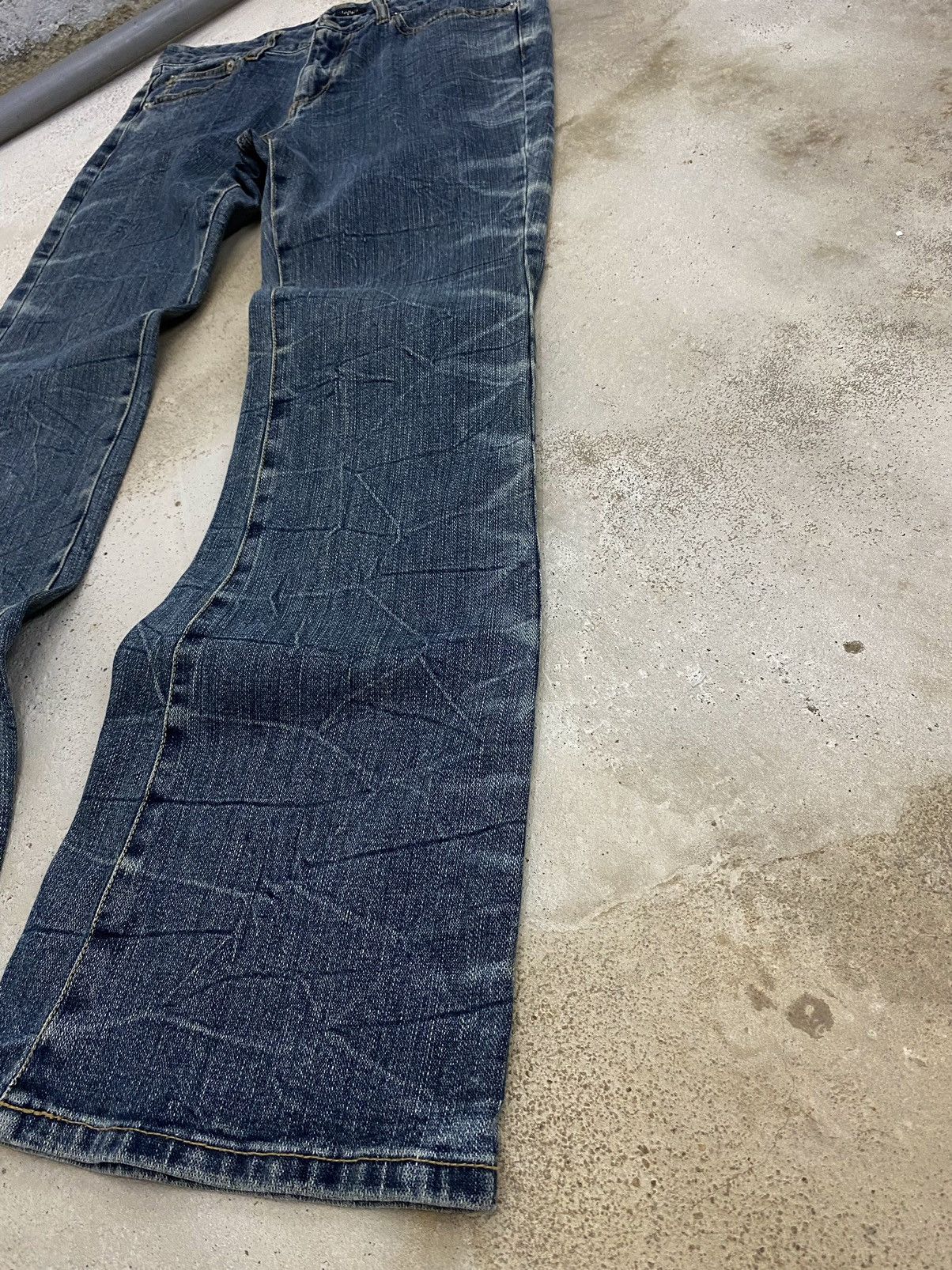 GOSTAR DE FUGA × Japanese Brand Daily Topics Japan Flare Clawn Mark Whisker Honeycomb Denim Size US 31 - 7 Thumbnail