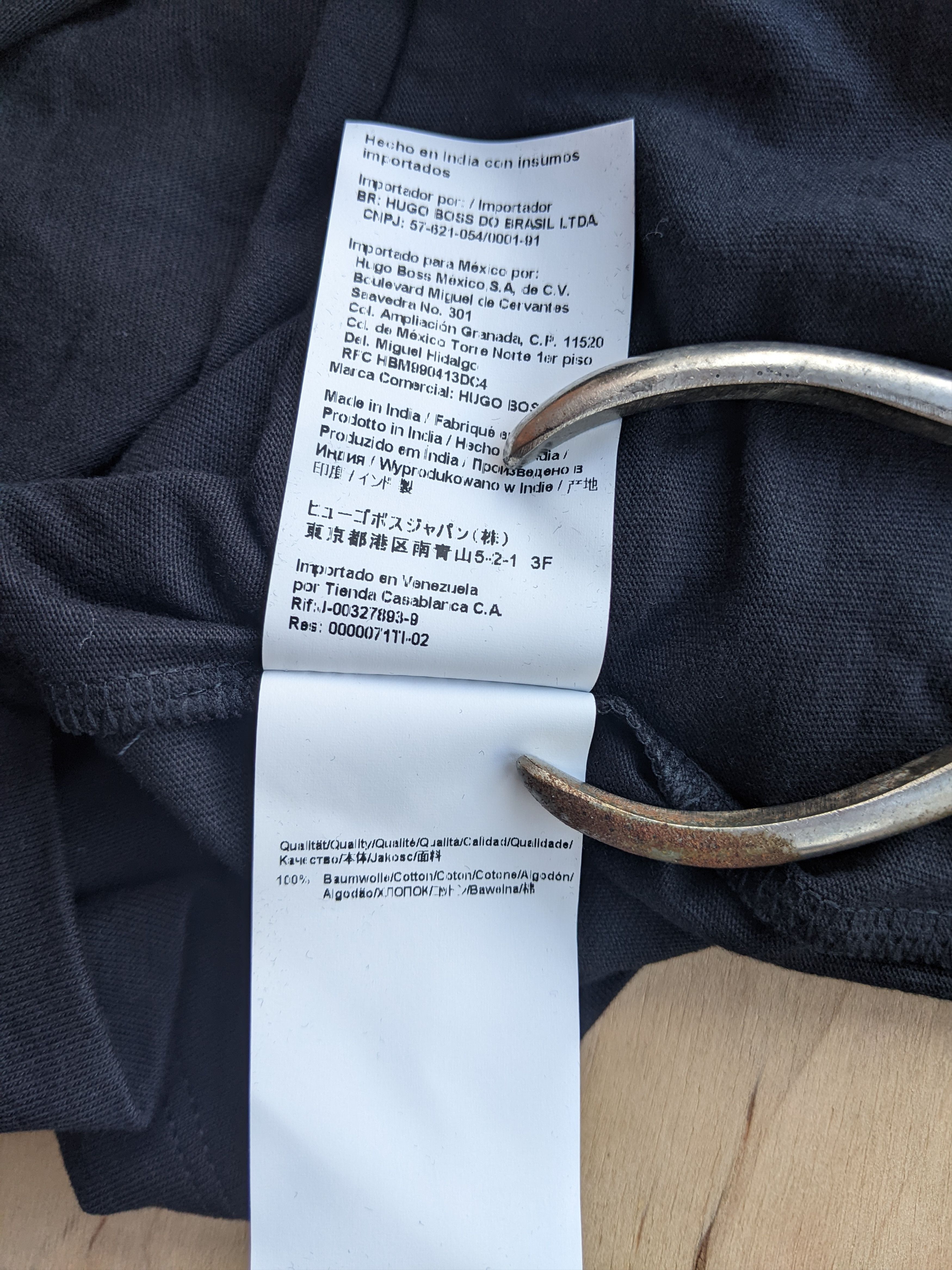 Hugo × Hugo Boss × Japanese Brand Hugo Boss Basic Cotton Black Tshirt Classic rn 3p co Size L Size US L / EU 52-54 / 3 - 7 Thumbnail