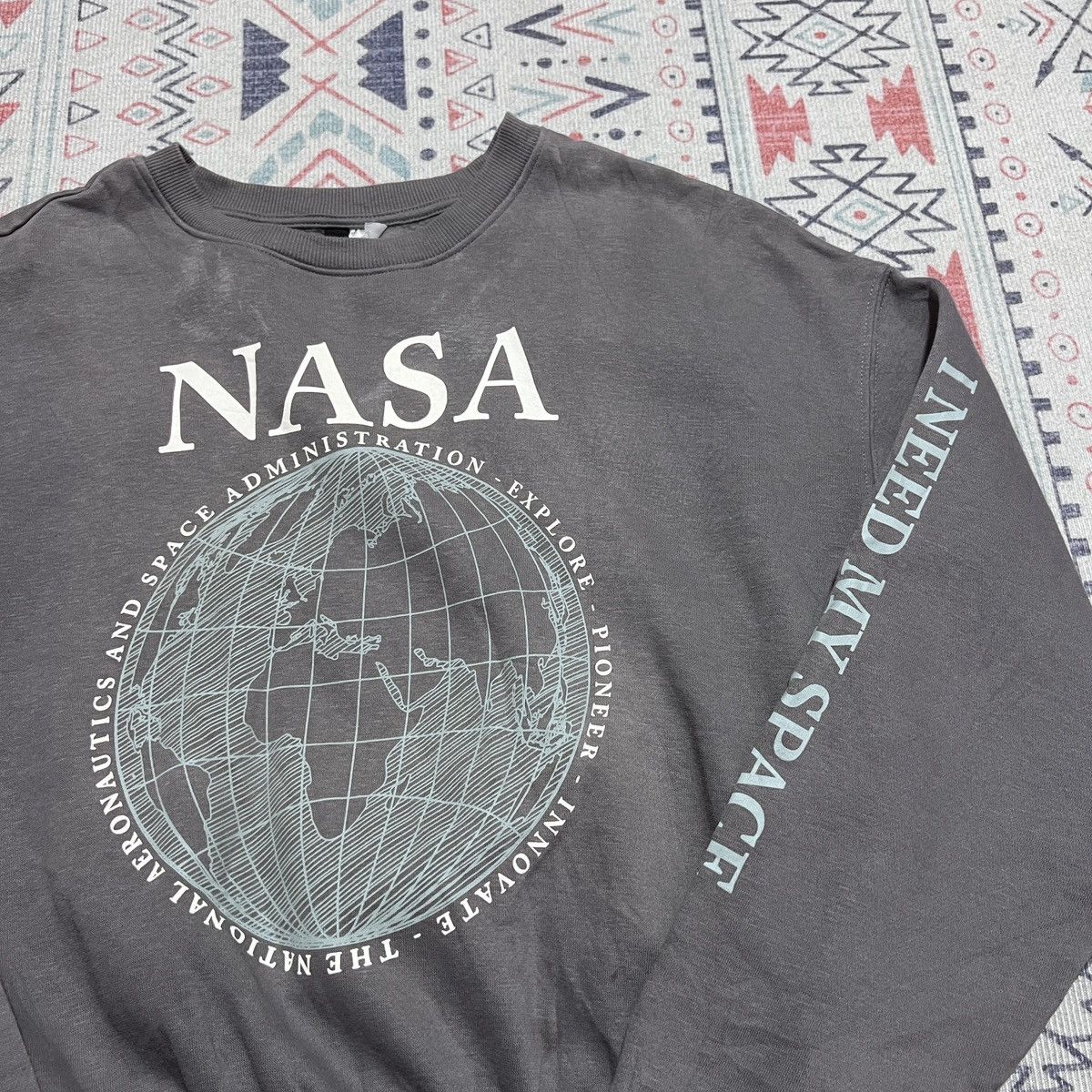 H&M × NASA H&M Nasa CropTops Size L / US 10 / IT 46 - 4 Thumbnail