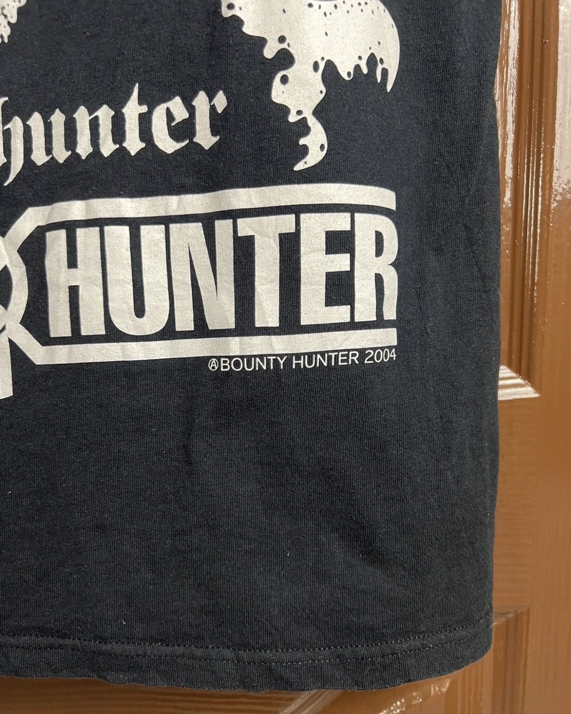 Bounty Hunter 🔥Rare Vintage 2004 Bounty Hunter Big Print Tees Size US M / EU 48-50 / 2 - 9 Thumbnail