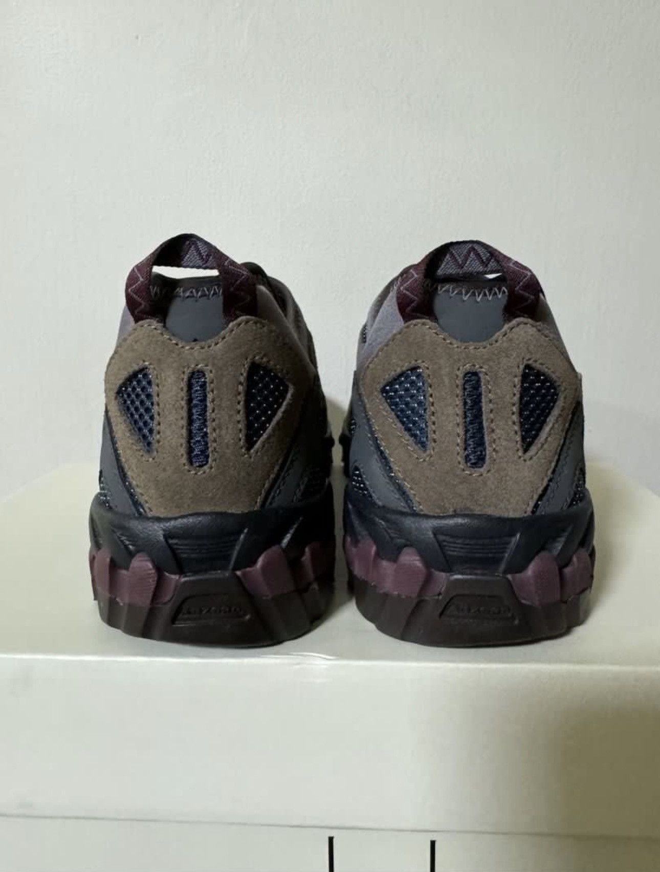 New Balance New Balance Tokyo Design Studio 610 Slip-On Brown Black Size US 9 / EU 42 - 3 Thumbnail