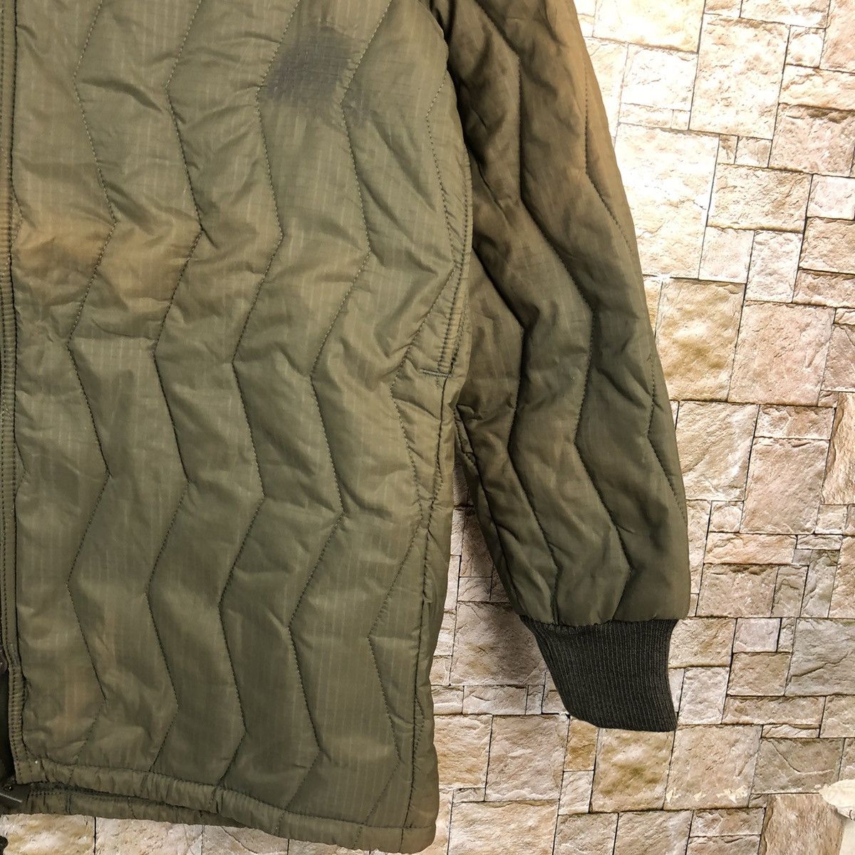Vintage H.Winner GMBH & Co faded Green vintage puffer Jacket #A881 Size US M / EU 48-50 / 2 - 8 Thumbnail