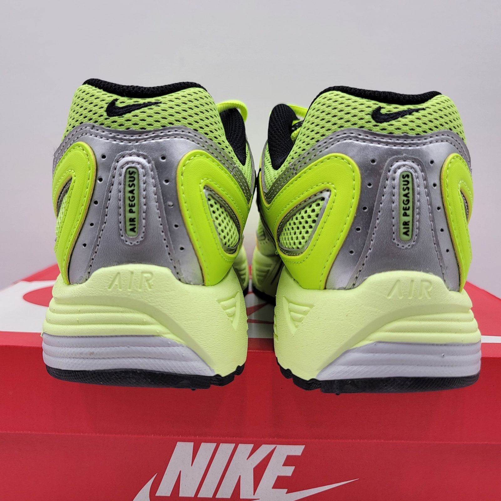 Nike Nike Air Pegasus 2K5 'Volt' Women's Size 8.5 - NIB Size US 8.5 / IT 38.5 - 5 Thumbnail