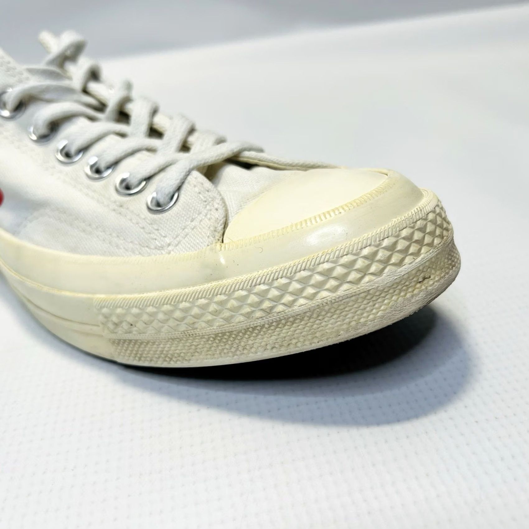 Converse Converse Comme des Garçons Play x Chuck 70 Low Milk Sneakers Mens Size 9 Womens Size 11 White Colorblock Canvas Rubber Shoes Retro Casual Workwear Size US 9 / IT 39 - 7 Thumbnail