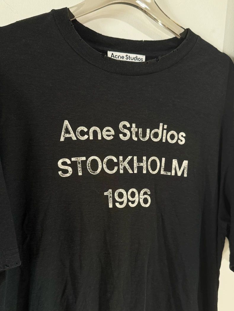 Acne Studios Acne Studios Black alphanumeric printed round-neck short-s Size US S / EU 44-46 / 1 - 2 Thumbnail