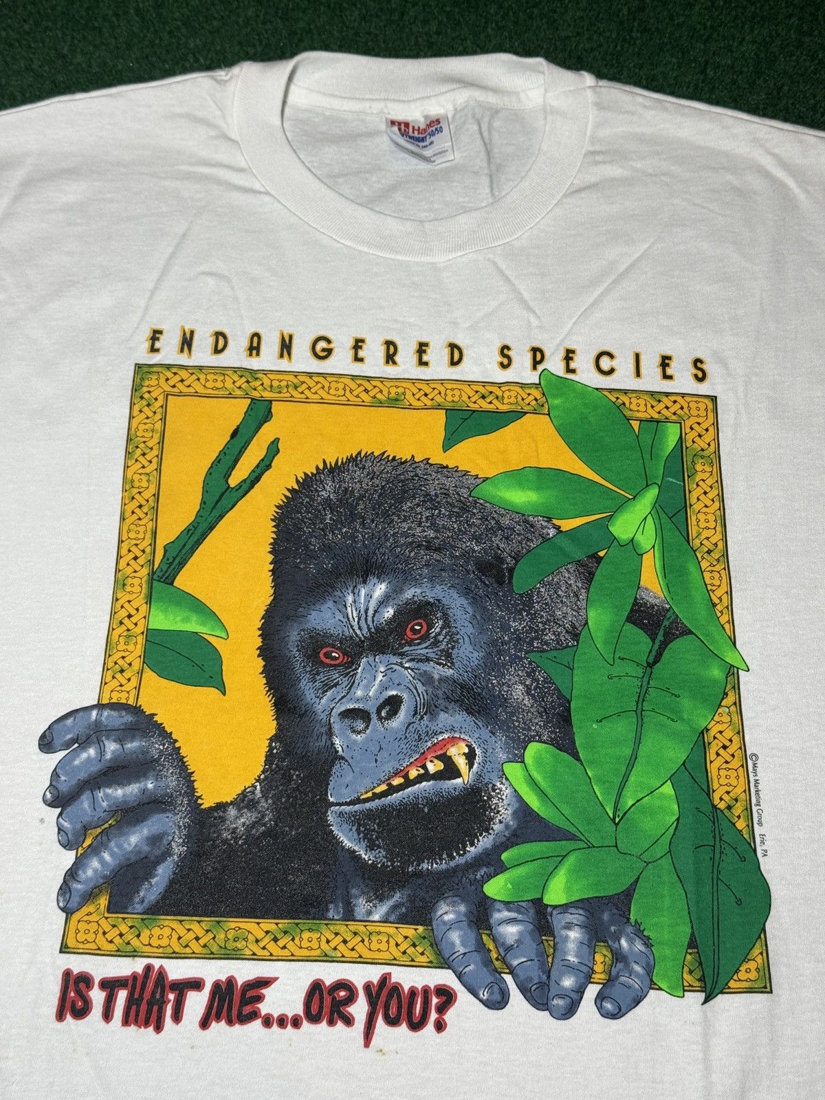 Vintage Gorilla Endangered Species Is That Me Or You? XL 90s T Shirt Size US XL / EU 56 / 4 - 2 Thumbnail