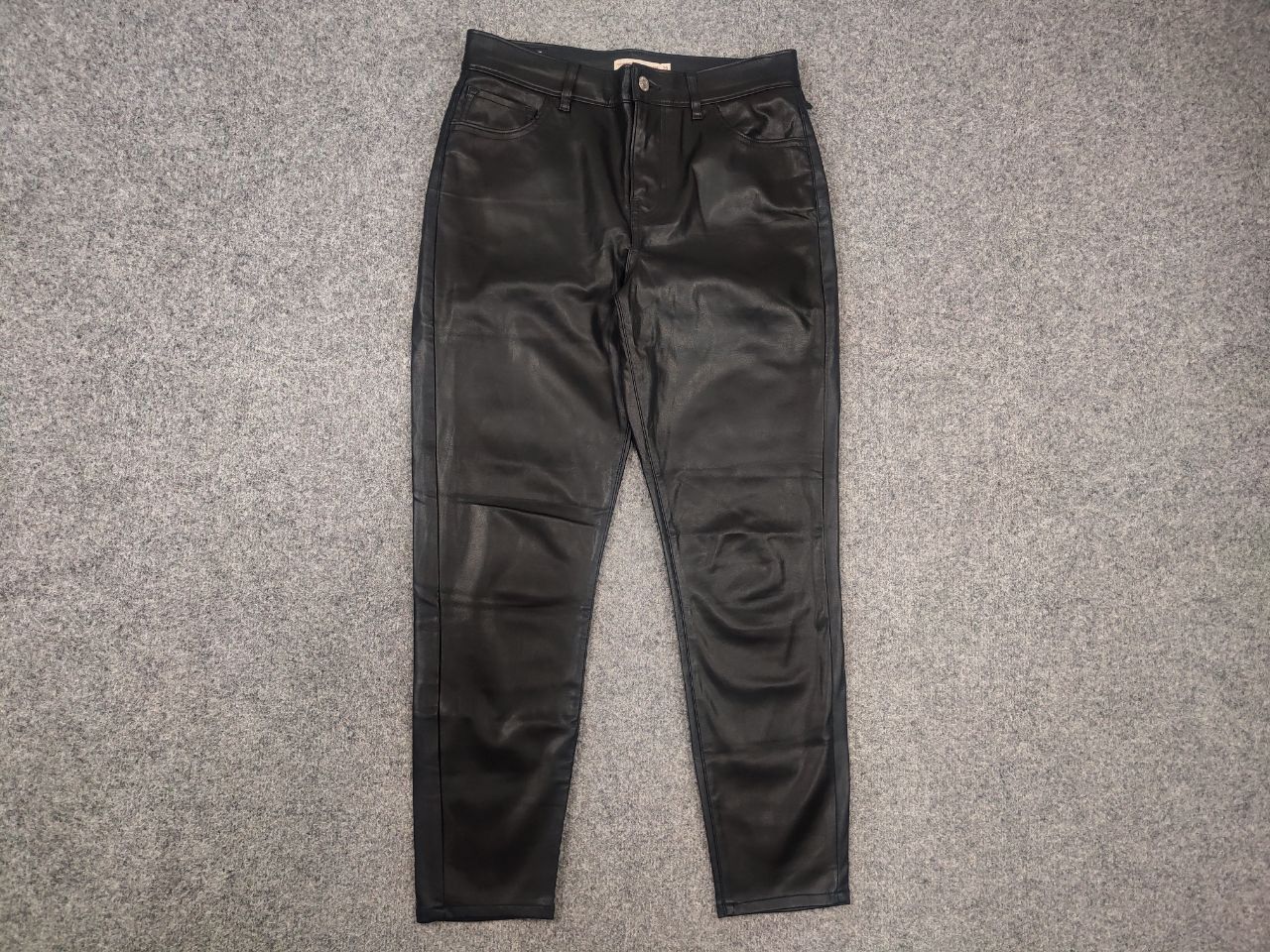 Levi's Vintage Levi's 720 Black Faux Leather high rise skinny Pants Size 29" - 6 Thumbnail