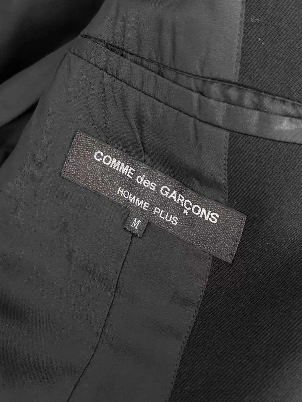 Comme des Garcons CDG Homme Plus Deconstructed Red Line Black Suit M Size US M / EU 48-50 / 2 - 5 Thumbnail