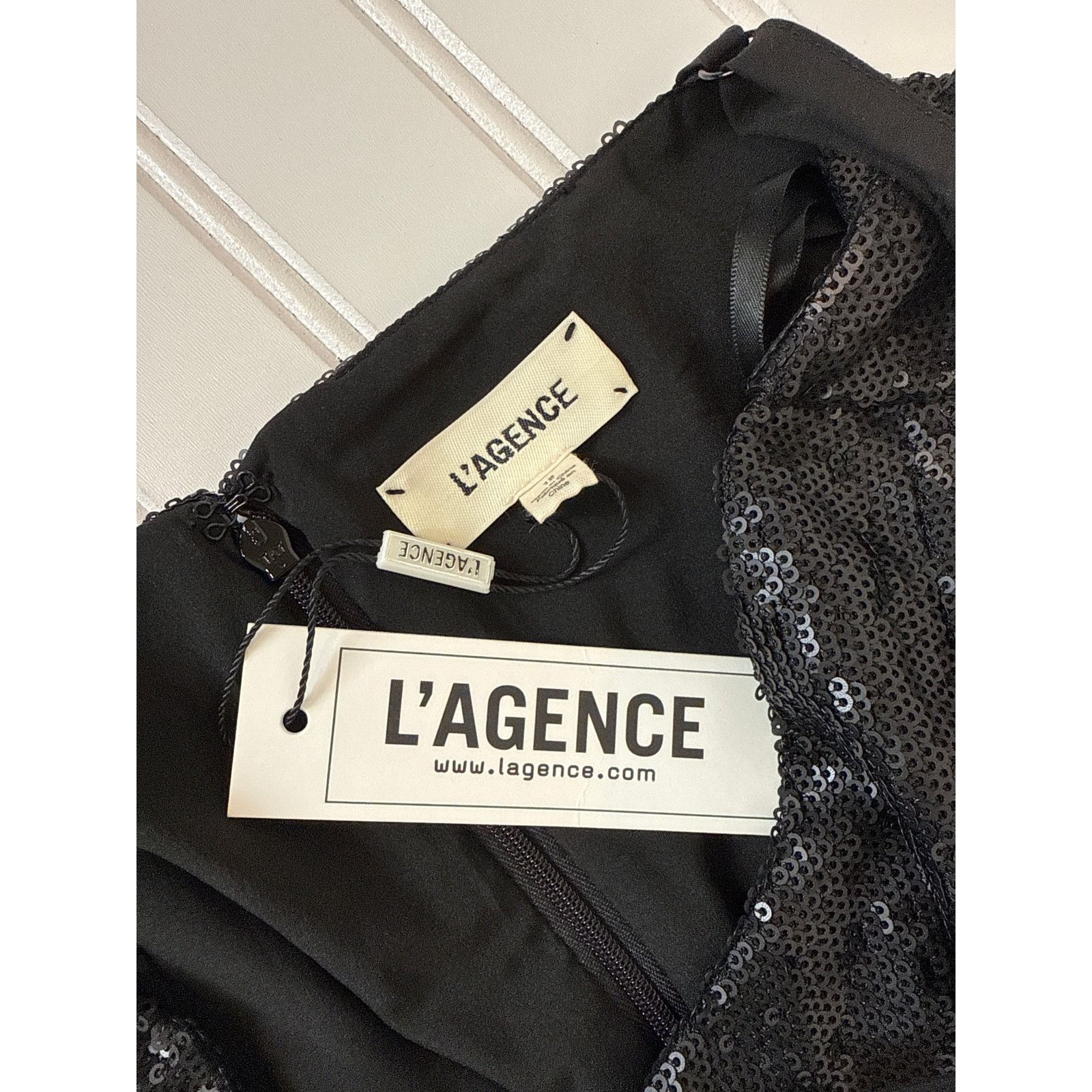 L'AGENCE L'AGENCE Femme Sequined Midi-Dress Bodycon Size 6 Size M / US 6-8 / IT 42-44 - 3 Thumbnail