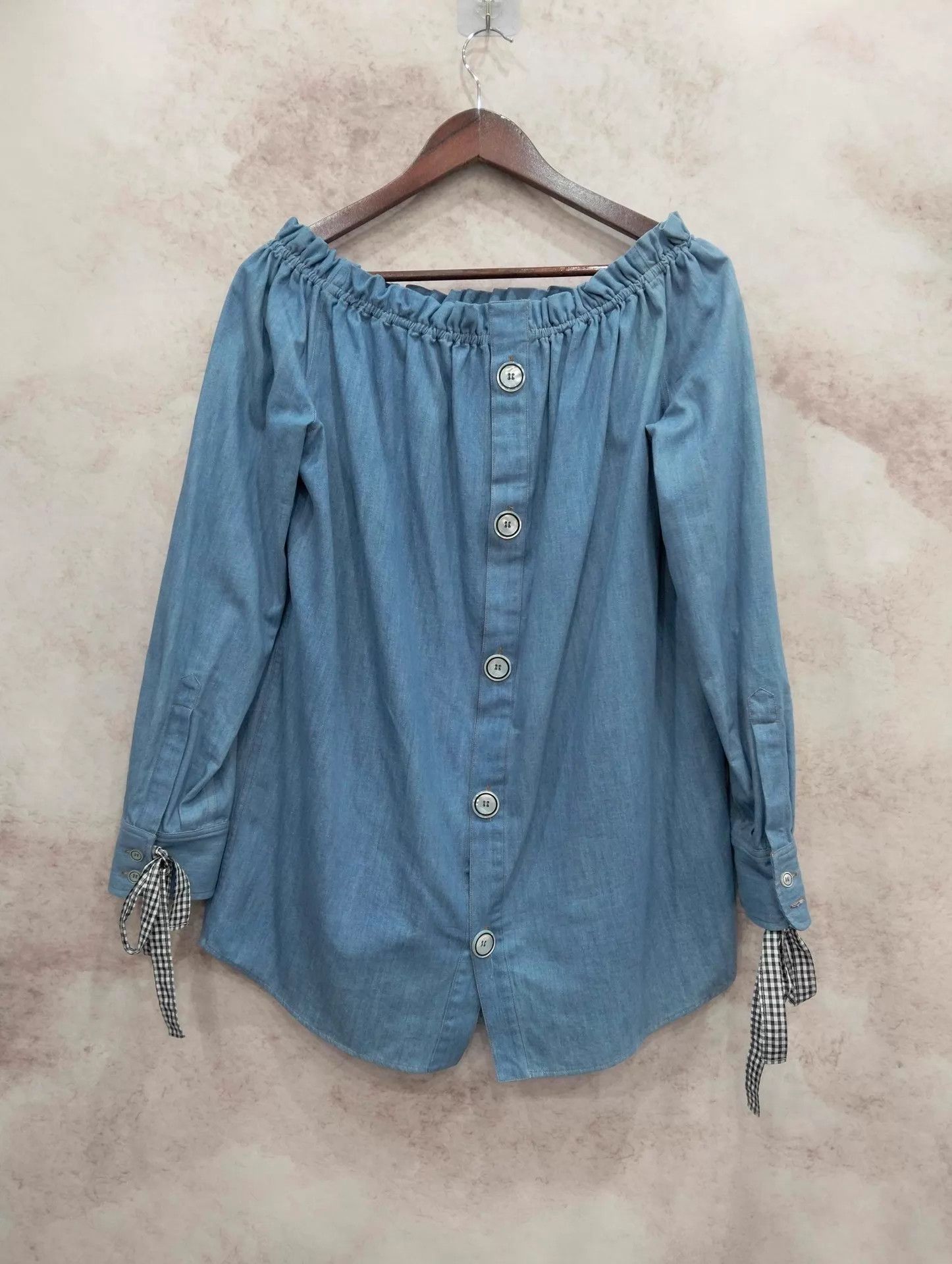 Miu Miu MIU MIU Button Denim Off-the-shoulder Top 38 Size XS / US 0-2 / IT 36-38 - 1 Thumbnail