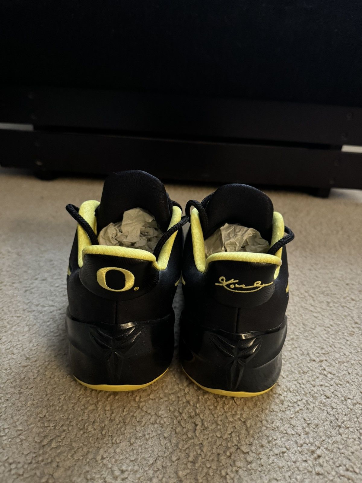 Nike Kobe A.D Oregon Size US 11 / EU 44 - 4 Thumbnail