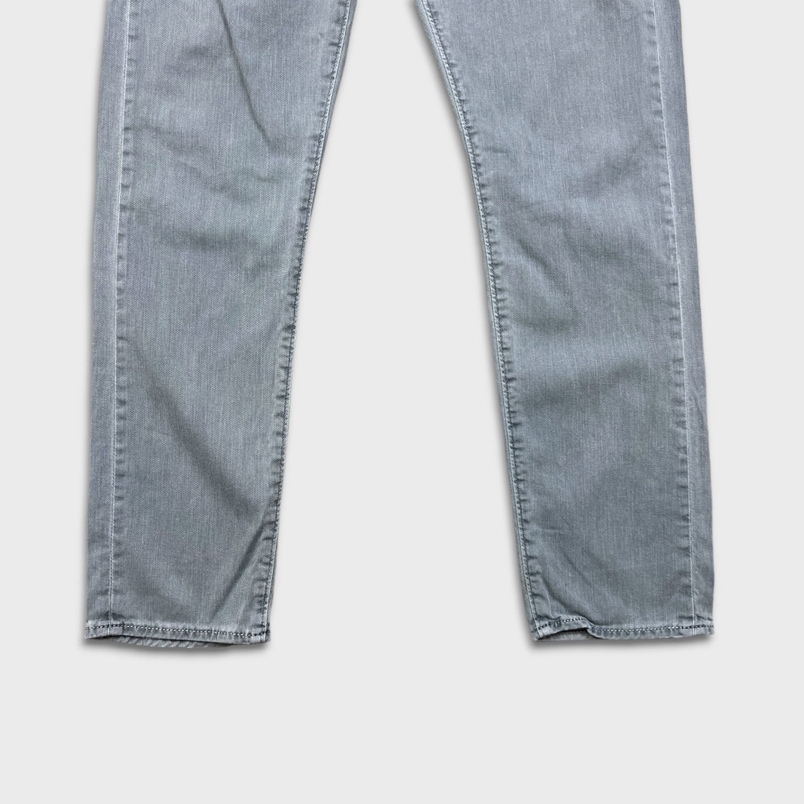 Levi's × Vintage Levi's 508 Jeans 31x30 Regular Taper Lightweight Denim Pants Size US 30 / EU 46 - 4 Thumbnail