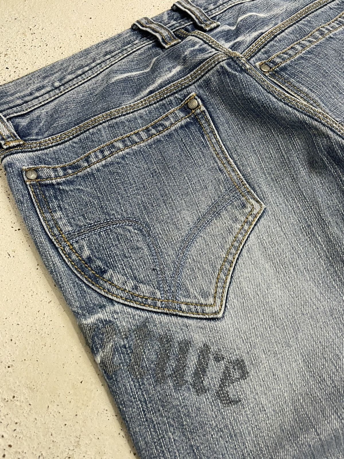 HIDEAWAYS × Nicole Club Hideaways Nicole Light Wash Whisker Y2K Design Size US 30 / EU 46 - 17 Thumbnail