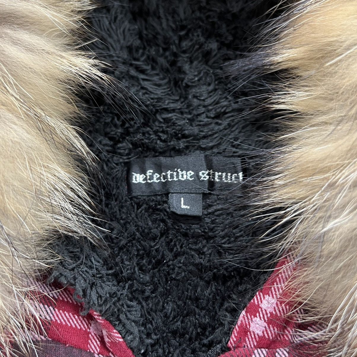 Japanese Brand 2000s Defective Struct Plaid Faux Fur Hoodie Lgb Style Size US L / EU 52-54 / 3 - 5 Thumbnail