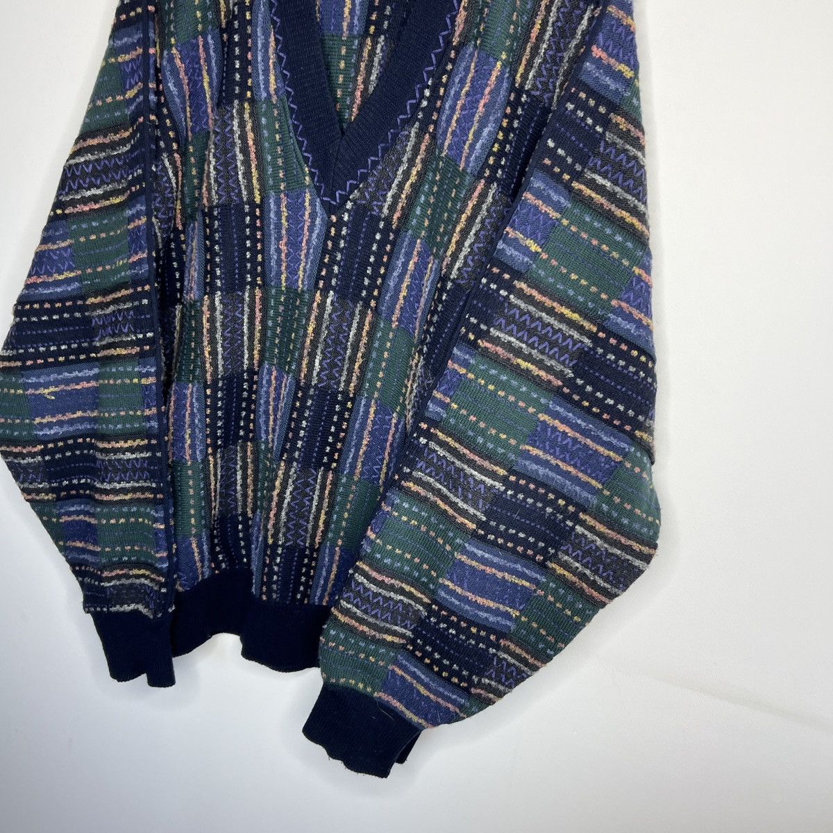 Carlo Colucci × Coogi × Vintage Vintage Carlo Colucci Coogi Sweater Jumper Knitwear Wool Size US L / EU 52-54 / 3 - 2 Thumbnail