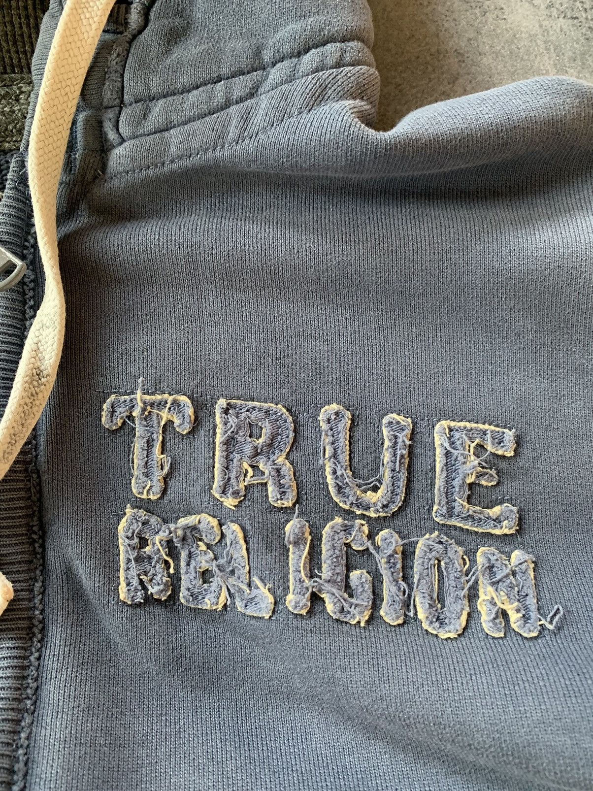 True Religion Vintage True Religion Coll Faded Hoodie Y2K Size US M / EU 48-50 / 2 - 5 Thumbnail