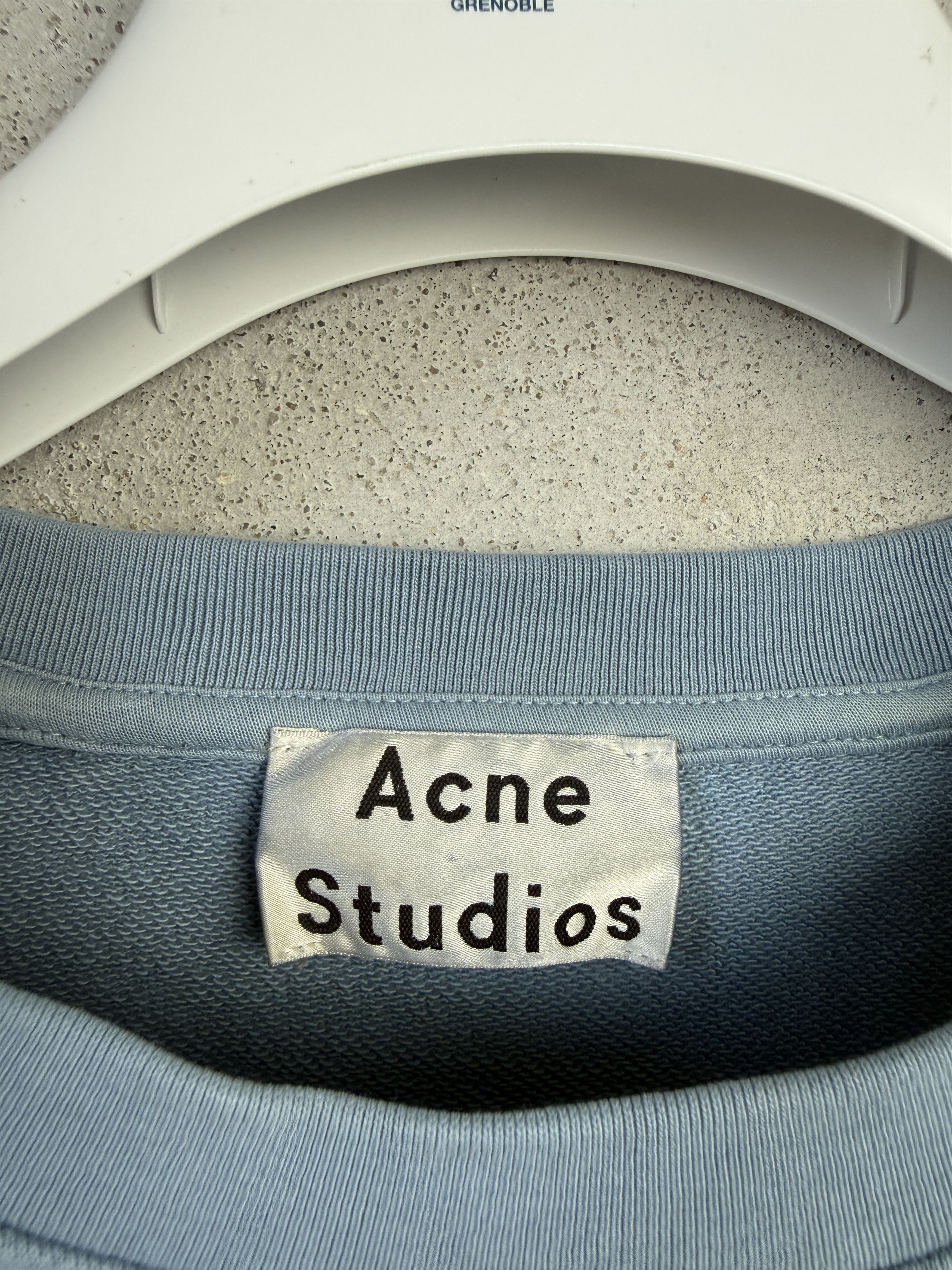 Acne Studios Acne Studios small logo embroidered sweatshirt crewneck Size US S / EU 44-46 / 1 - 3 Thumbnail