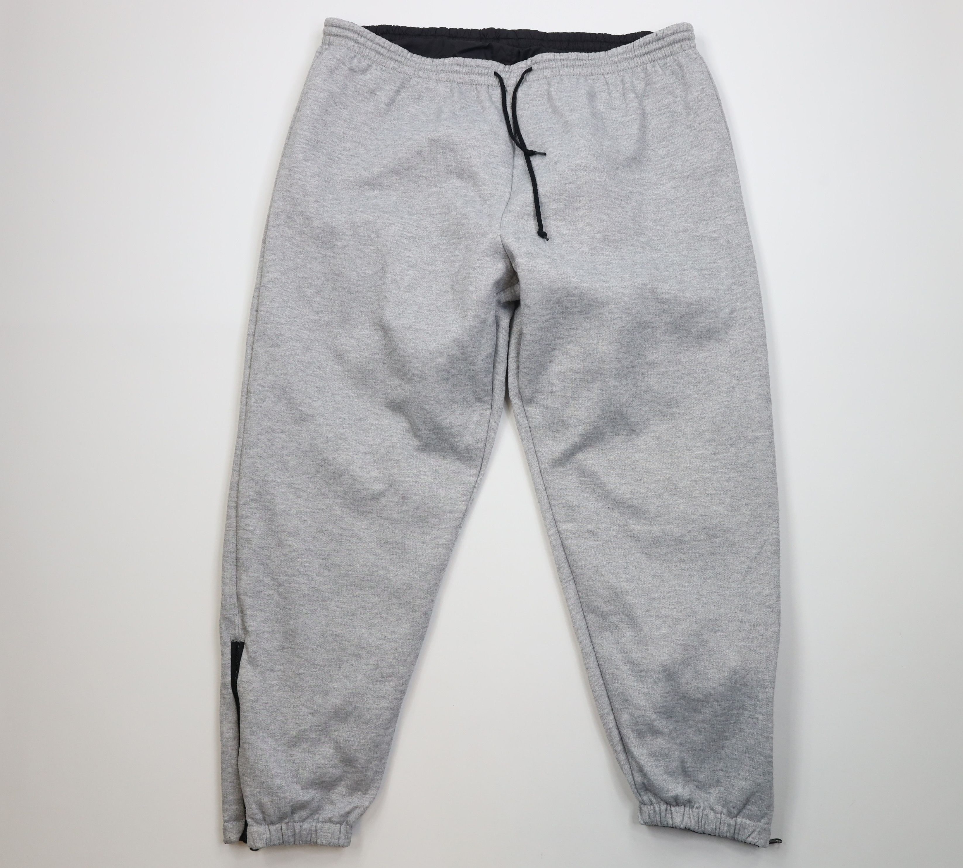 Vintage Vintage 90s Streetwear Reversible Sweatpants Joggers Pants Size US 38 / EU 54 - 1 Thumbnail