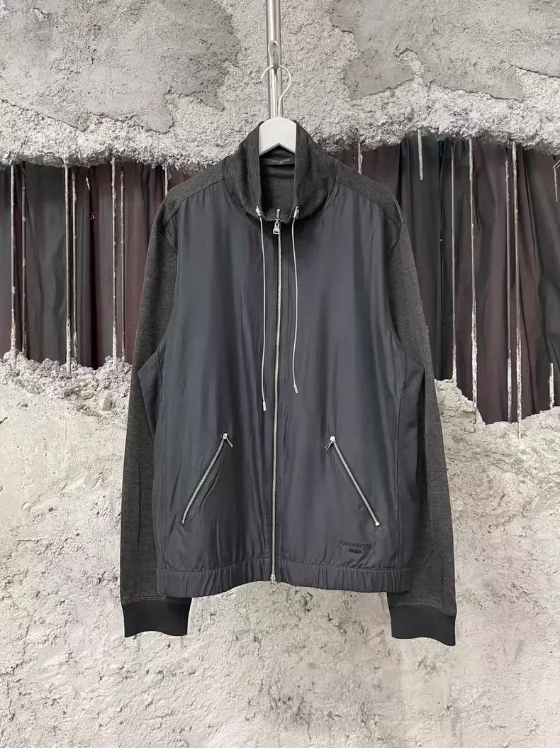 Louis Vuitton louis vuitton zip-up jacket in black-dmc Size US M / EU 48-50 / 2 - 1 Thumbnail