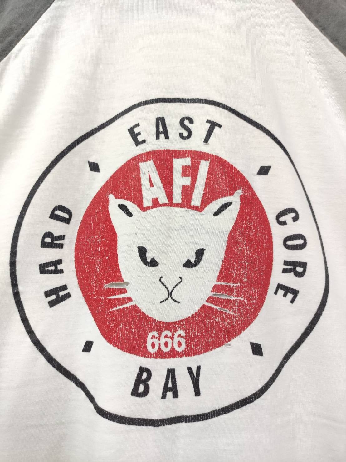 Band Tees Vtg 90's AFI Band East Bay Hard Core Black Cat 666 Raglan Size US L / EU 52-54 / 3 - 9 Thumbnail