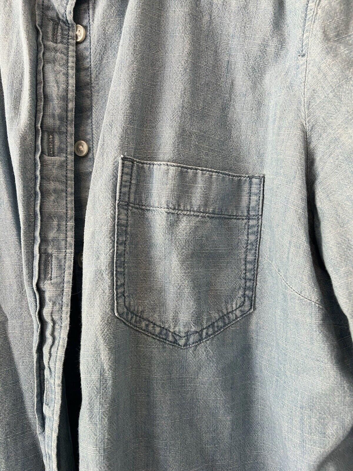 J.Crew J Crew Sz M Classic Fit Tie-Neck Chambray Denim Long Sleeve Size M / US 6-8 / IT 42-44 - 3 Thumbnail