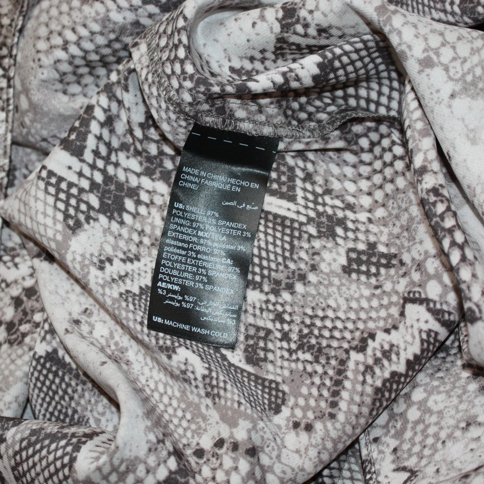 White House Black Market Snake Print Hi-low Wrap Dress in size US 8 Size M / US 6-8 / IT 42-44 - 5 Thumbnail