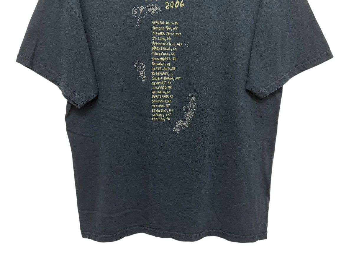 Band Tees VINTAGE 00s Y2K PETER FRAMPTON 2006 TOUR TEE GILDAN Size US L / EU 52-54 / 3 - 10 Thumbnail