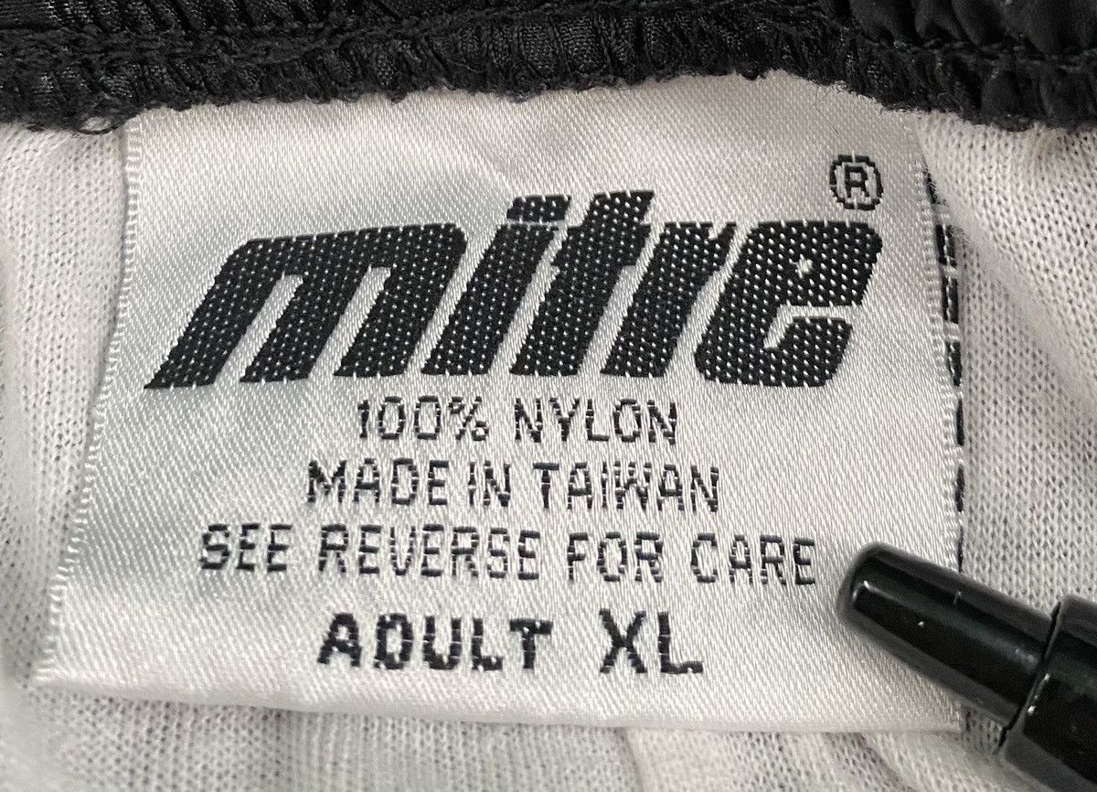 Vintage VTG 90’s Mitre Soccer Ball Lined Windbreaker Pants XL Size US 42 / EU 58 - 6 Thumbnail